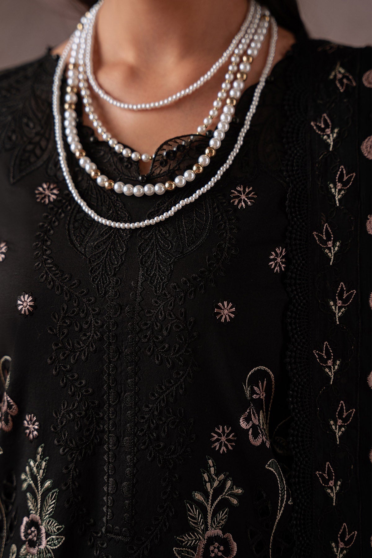 [ SUIT B ] - NUREH FEYA EMBROIDERED LAWN WITH EMBROIDERED CHIFFON DUPATTA COLLECTION 2026