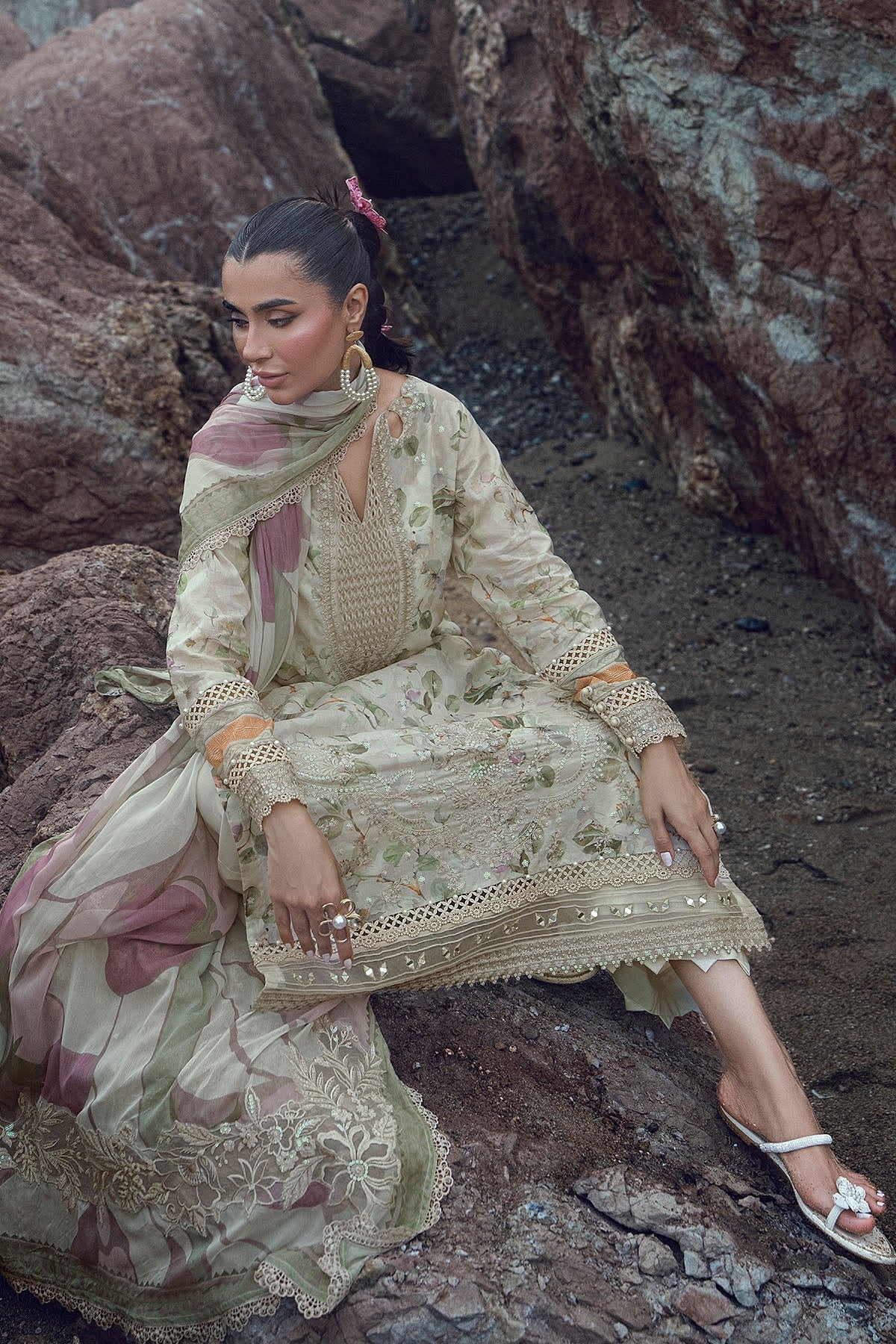 [ SUIT I ] - NUREH GARDENIA LAWN EMBROIDERED AND PRINTED 2026