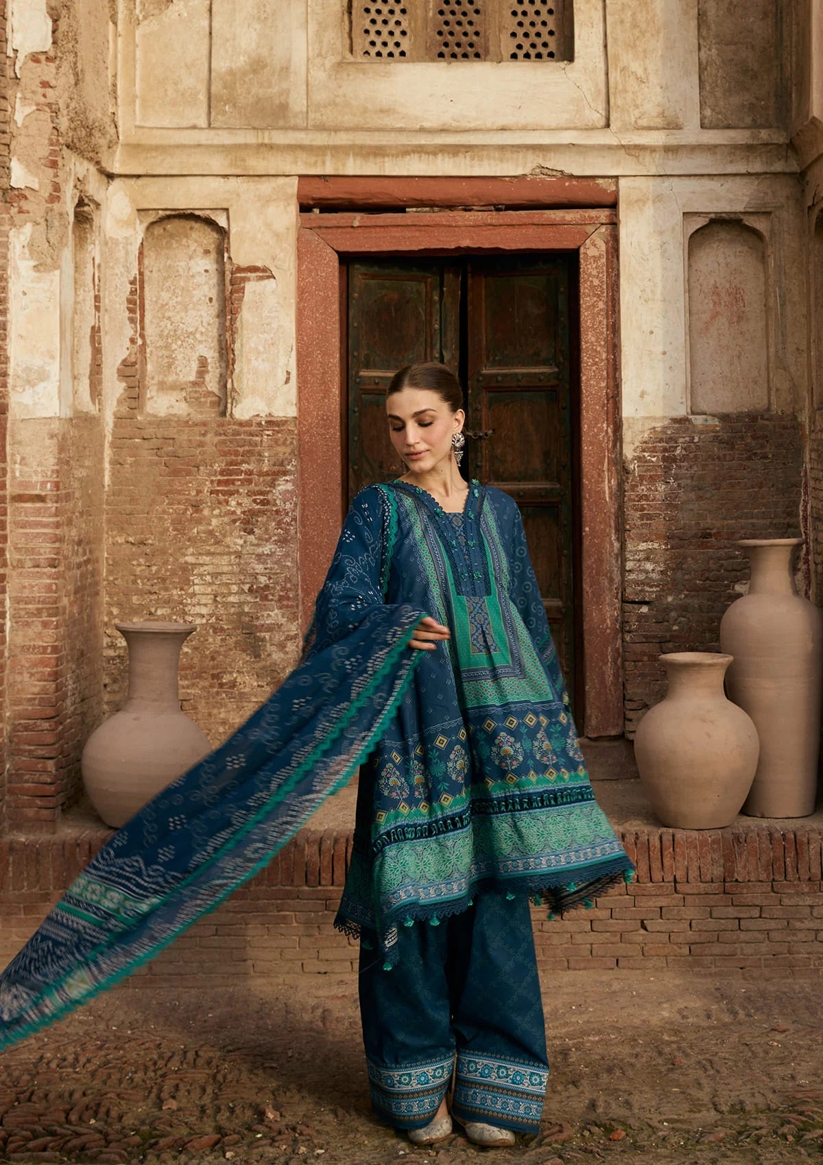 [ SUIT B ] - KAHF AANGAN LUXURY PRINT LAWN WITH CHIFFON DUPATTA 2026