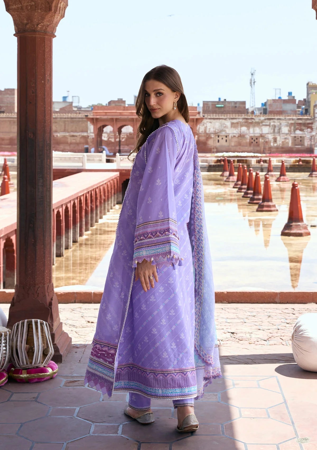 [ SUIT H ] - KAHF AANGAN LUXURY PRINT LAWN WITH CHIFFON DUPATTA 2026