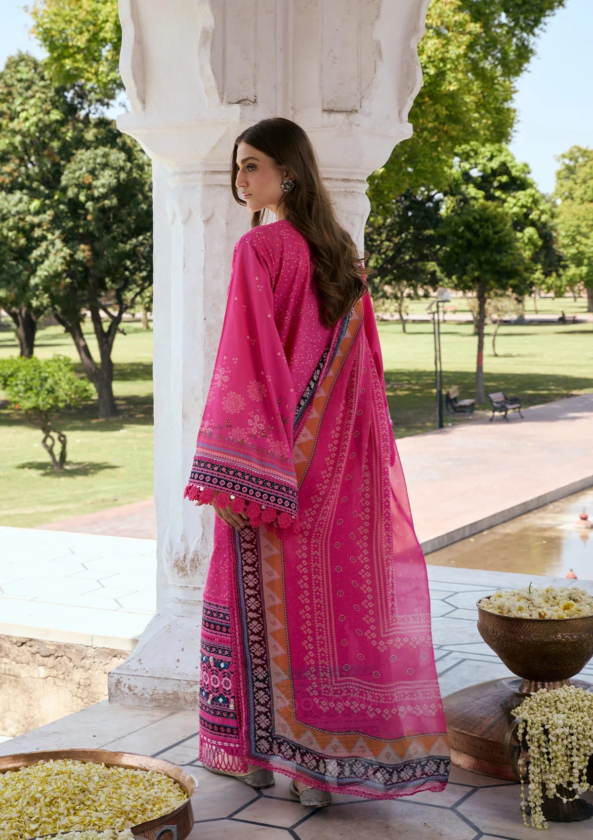 [ SUIT O ] - KAHF AANGAN LUXURY PRINT LAWN WITH CHIFFON DUPATTA 2026