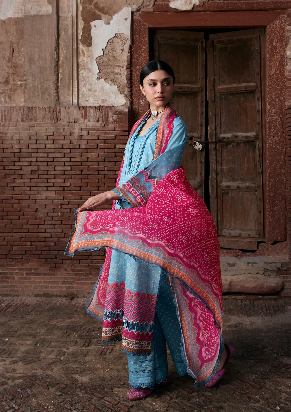 [ SUIT P ] - KAHF AANGAN LUXURY PRINT LAWN WITH CHIFFON DUPATTA 2026