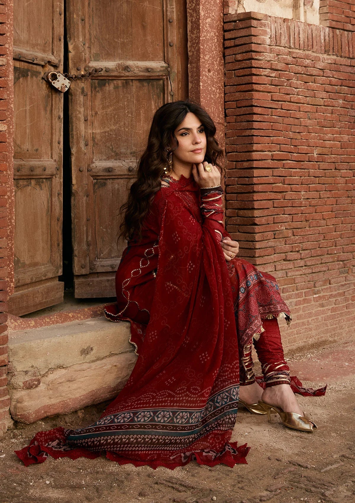 [ SUIT A ] - KAHF AANGAN LUXURY PRINT LAWN WITH CHIFFON DUPATTA 2026