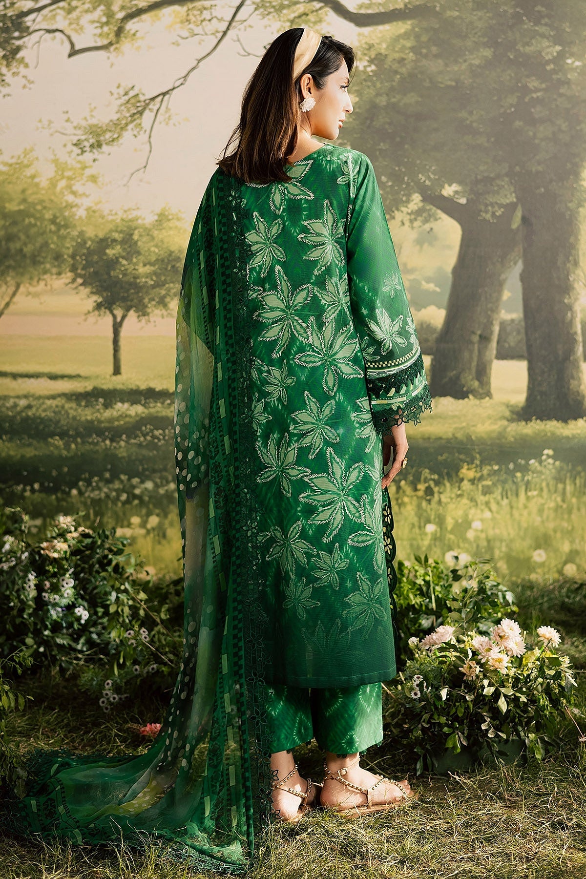 [ SUIT E ] - NUREH BLOOM LAWN EMBROIDERED AND PRINTED DORIYA COLLECTION 2026