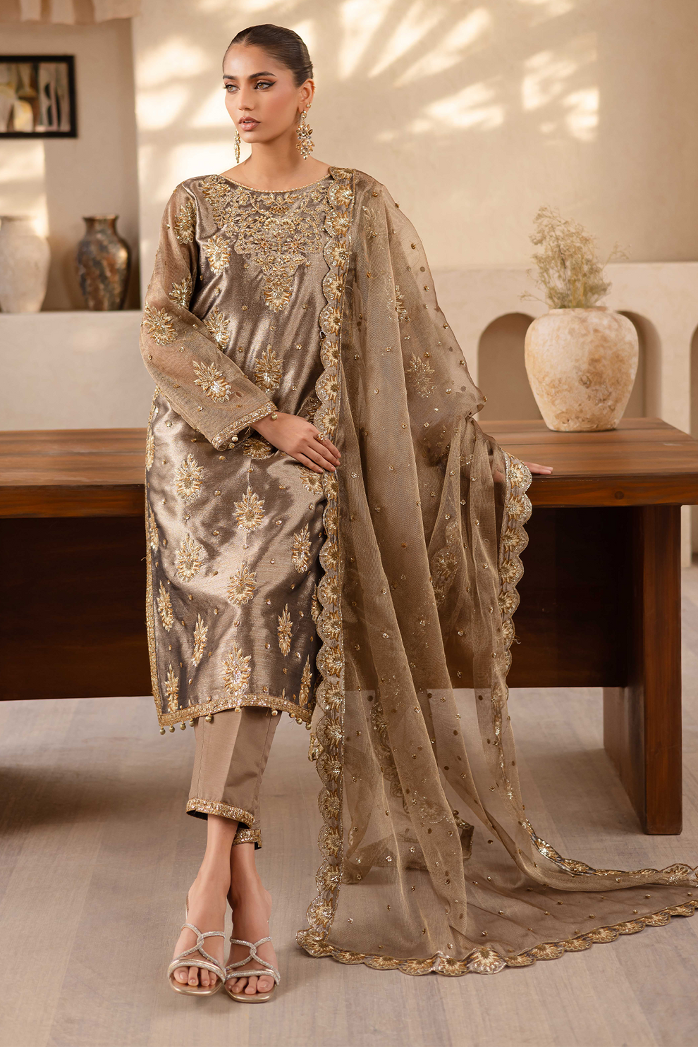 EMAAN ADEEL NOORE FESTIVE FORMALS COLLECTION 2025