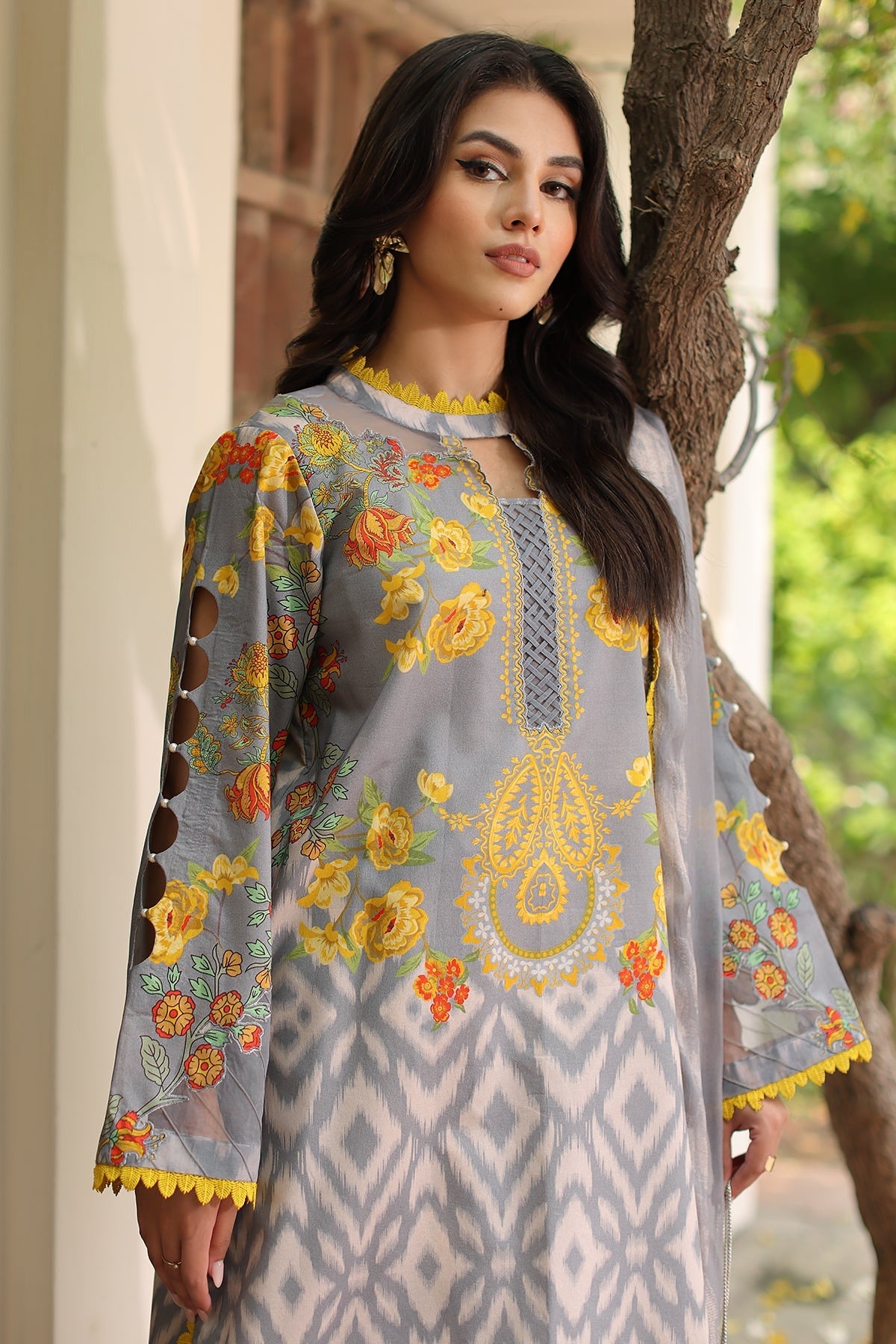 CHARIZMA C PRINTS LAWN VOL 8 2024 🌸