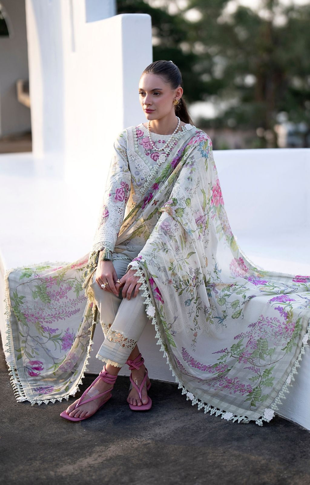 ALIF AJR PRITKARI LAWN EMBROIDERED 2025