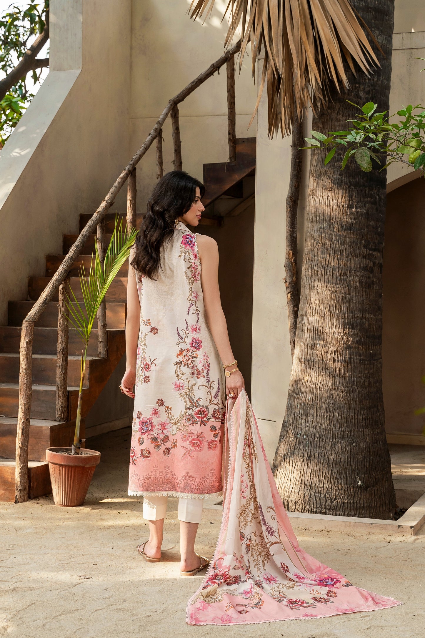 FIRDOUS SUNSPELL LAWN COLLECTION SUMMER 2025