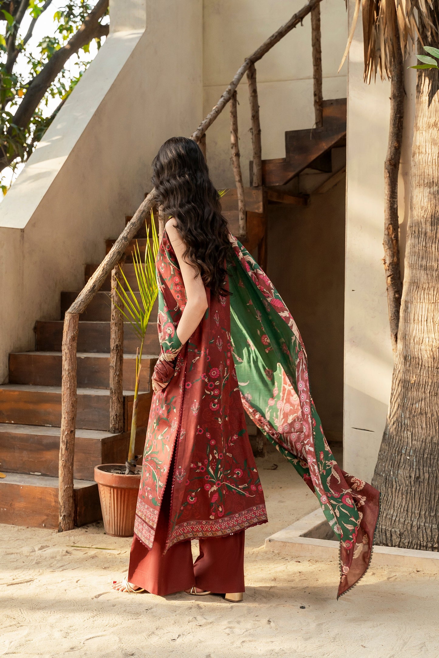 FIRDOUS SUNSPELL LAWN COLLECTION SUMMER 2025