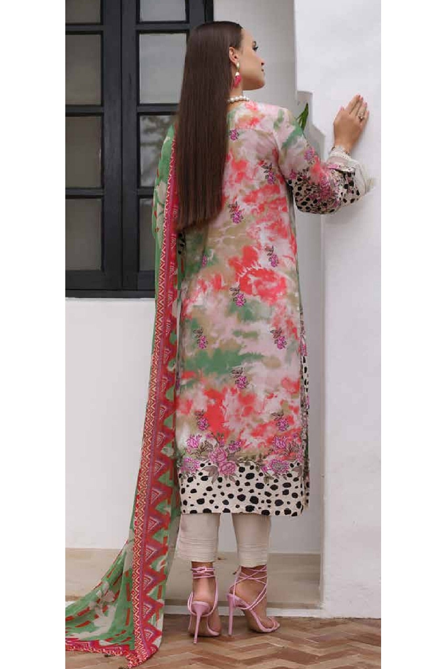 AAFREEN BY RIAZ ARTS EMBROIDERED CHIKANKARI VISCOSE WITH CHIFFON DUPATTA 2024 🌸