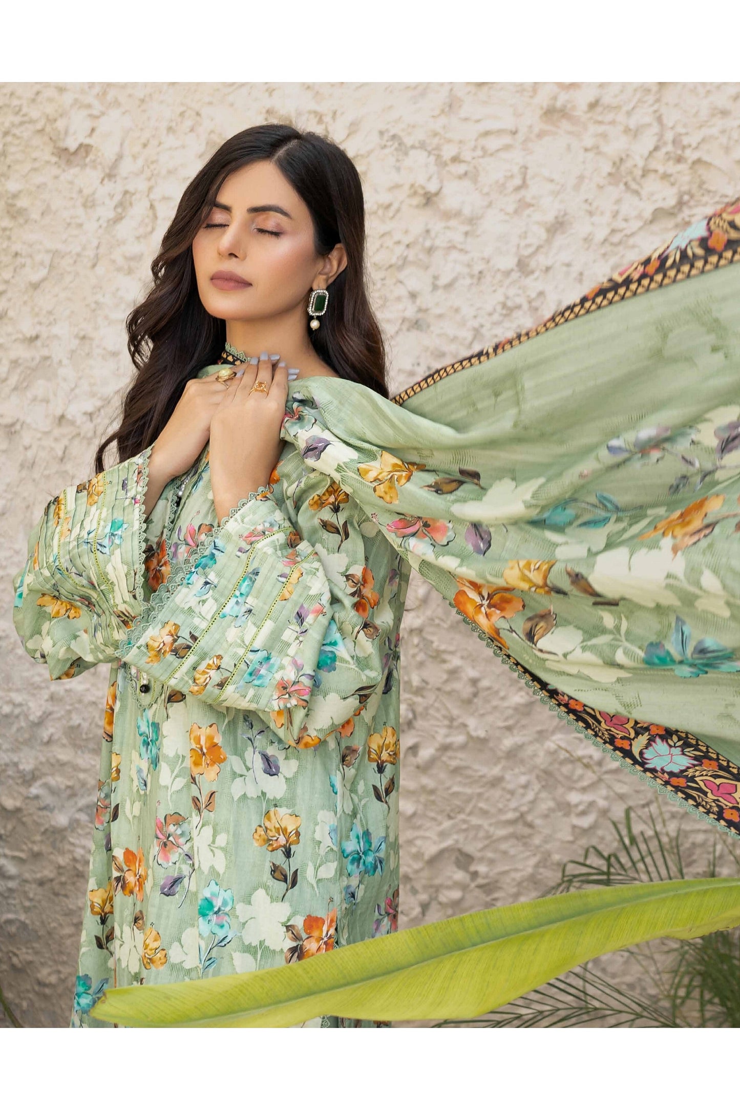 FIRDOUS RESHAM LINEN COLLECTION 24