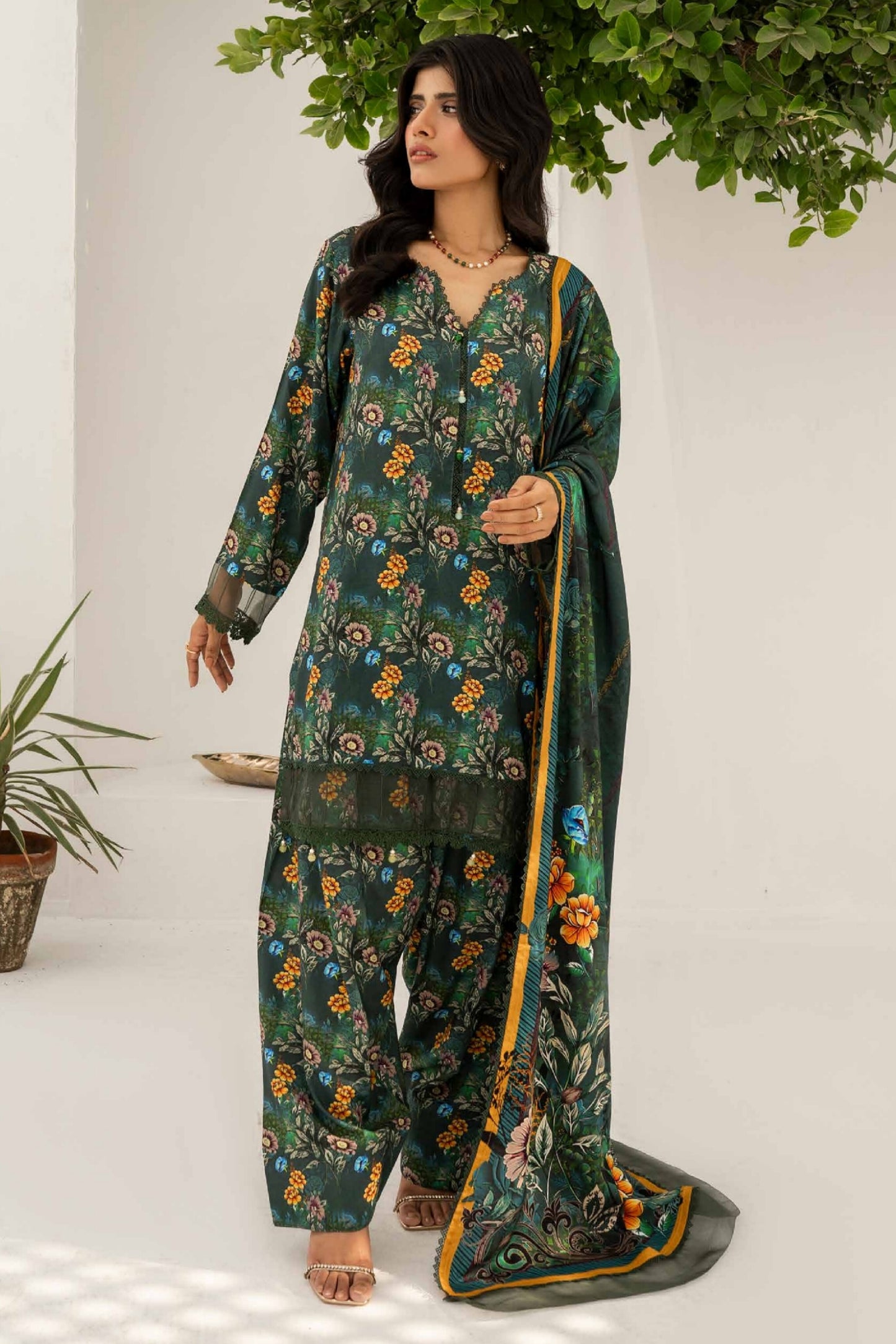 FIRDOUS RESHAM LINEN COLLECTION 24