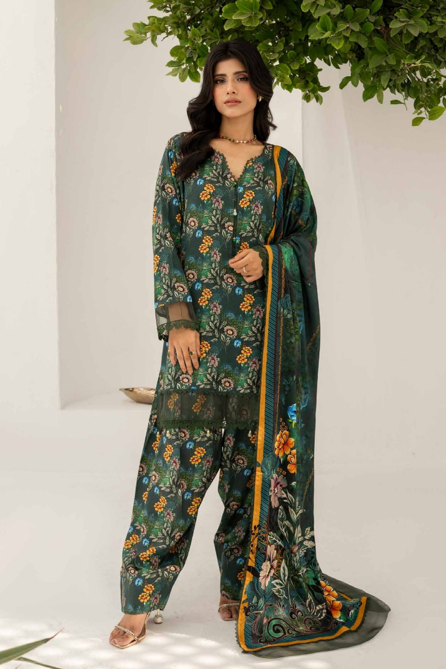 FIRDOUS RESHAM LINEN COLLECTION 24