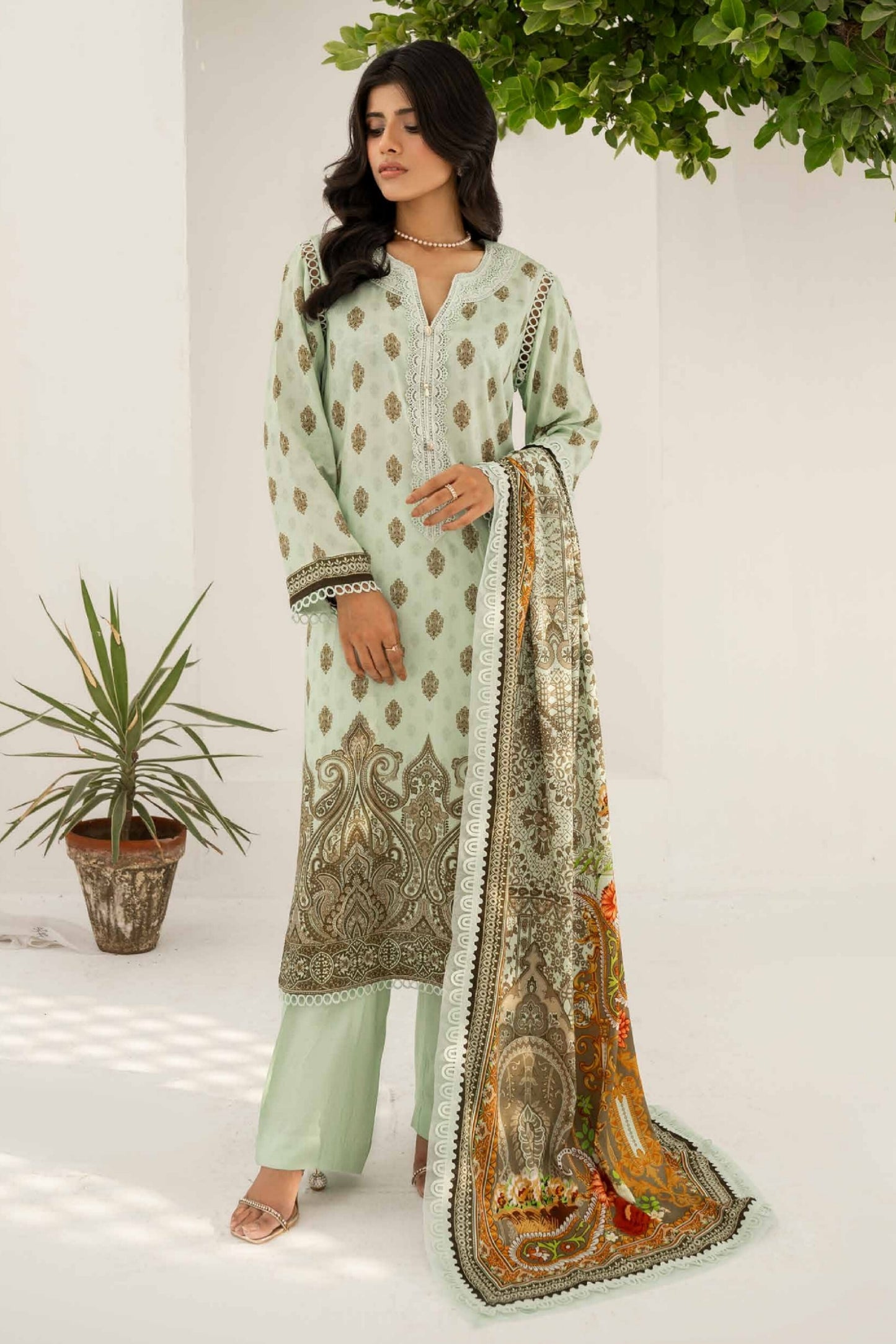 FIRDOUS RESHAM LINEN COLLECTION 24