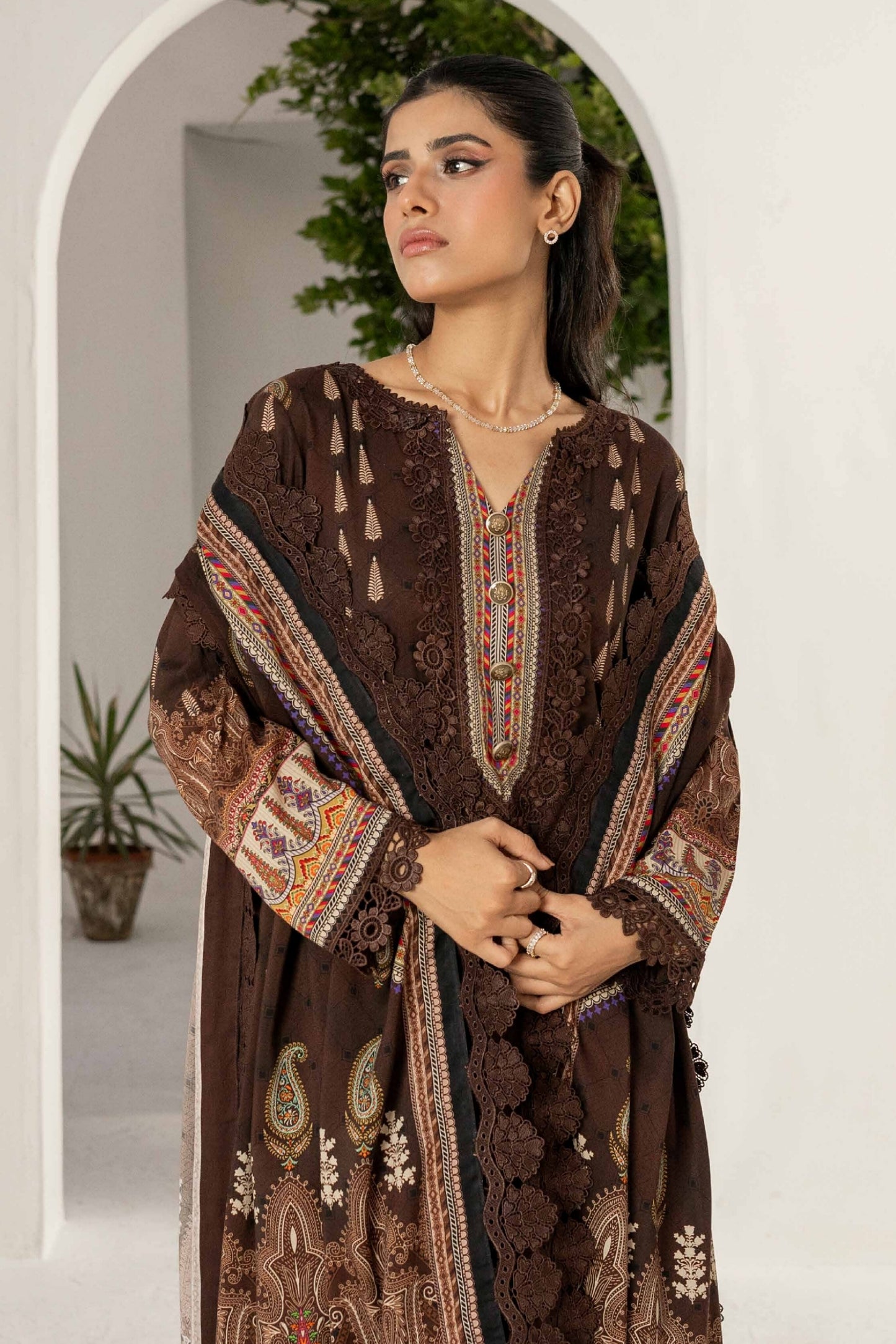 FIRDOUS RESHAM LINEN COLLECTION 24