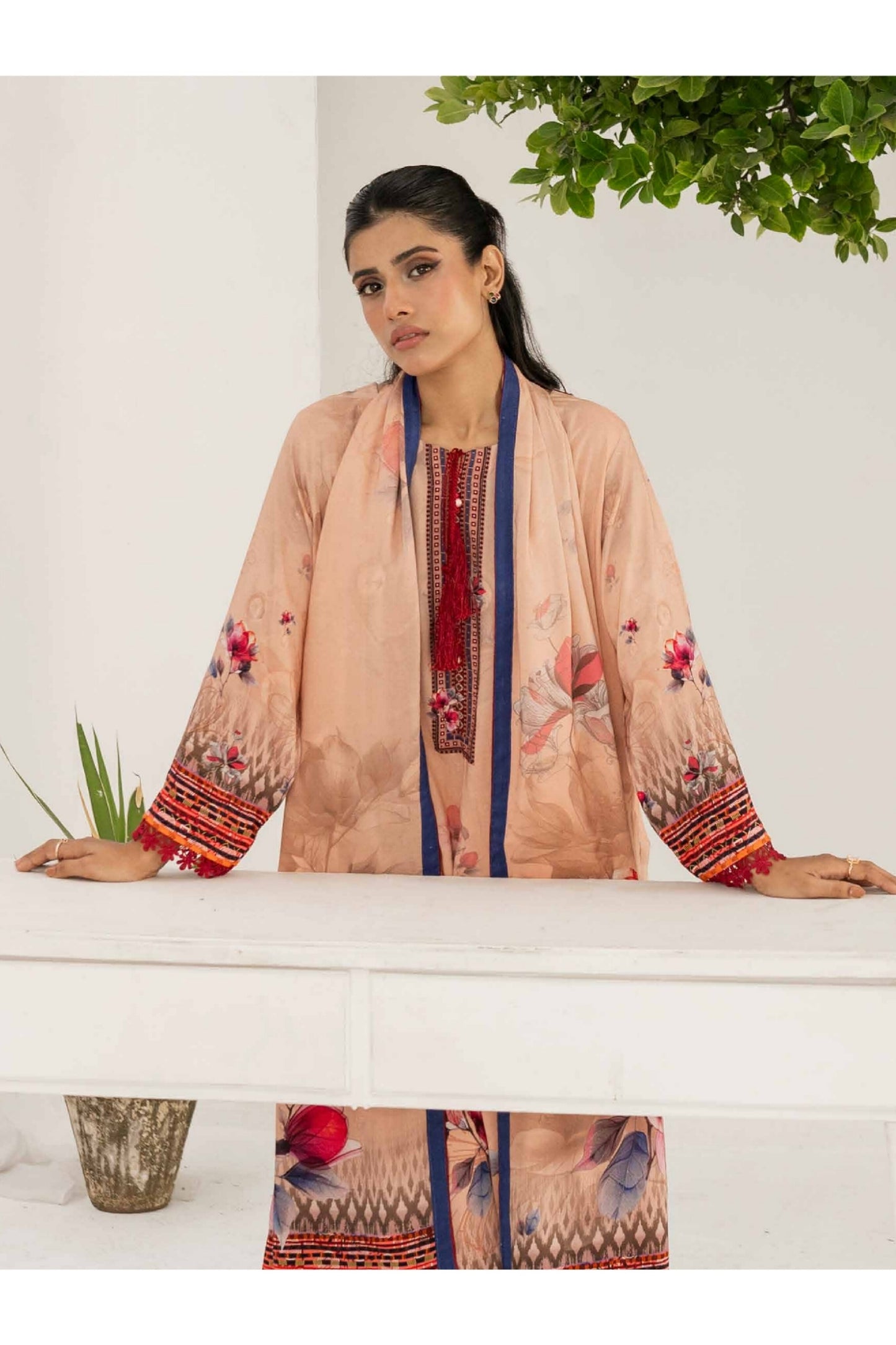 FIRDOUS RESHAM LINEN COLLECTION 24