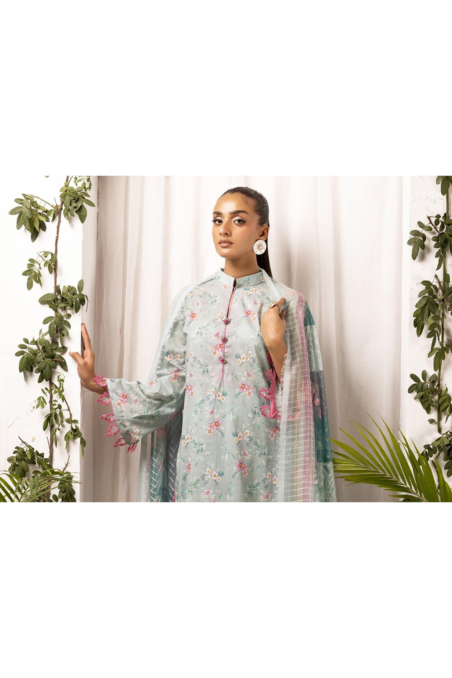 PRINTKARI BY NUR CHIKANKARI EMBROIDERED LAWN 2024 🌸🌸