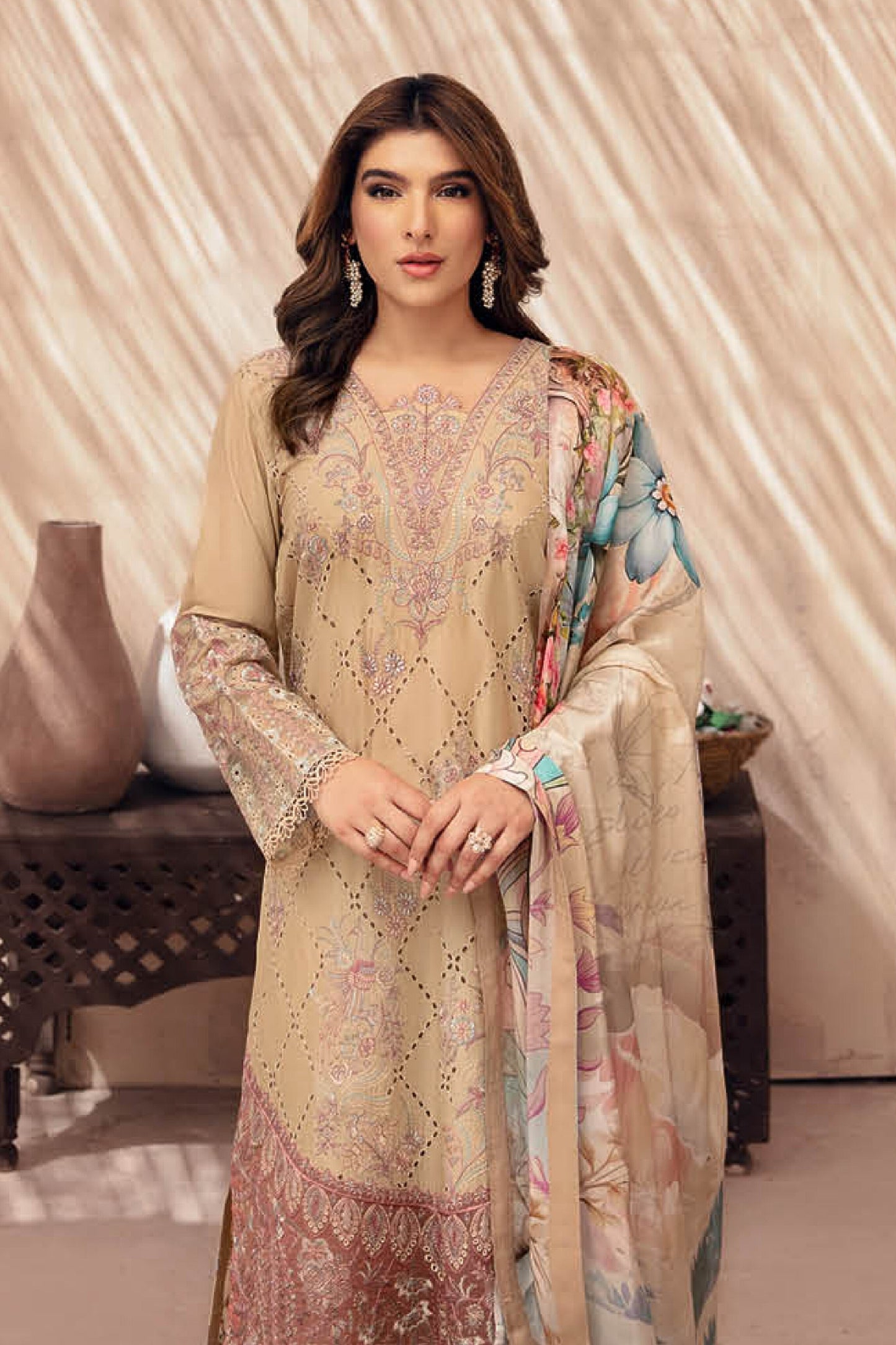 RAMSHA ANDAAZ LUXURY LAWN VOL 10 2025 🌸🌸🌸