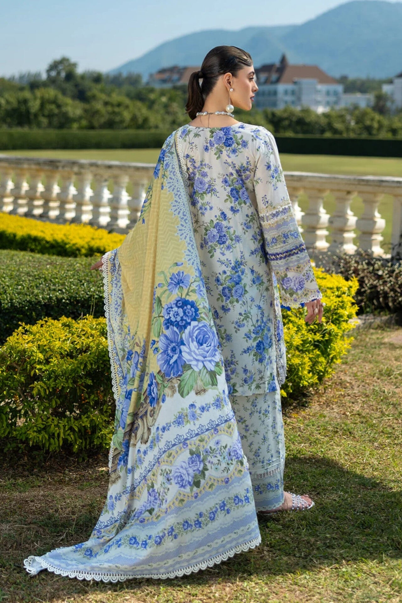 ELAF PRINTS PRINTED LAWN COLLECTION 2025 BY ELAF PREMIUM