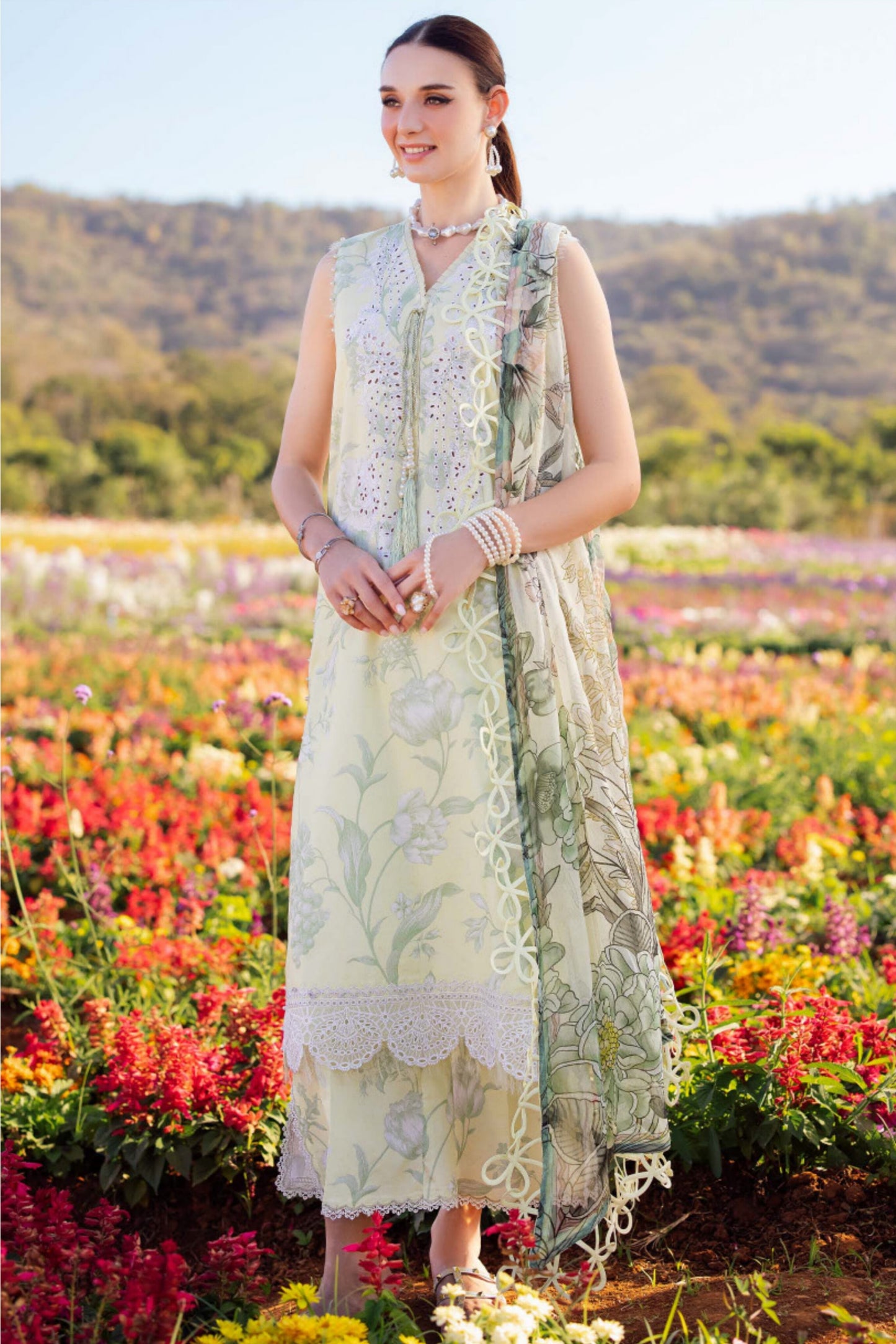 JADE FLORA 3 PC LAWN EMBROIDERED COLLECTION SS 25