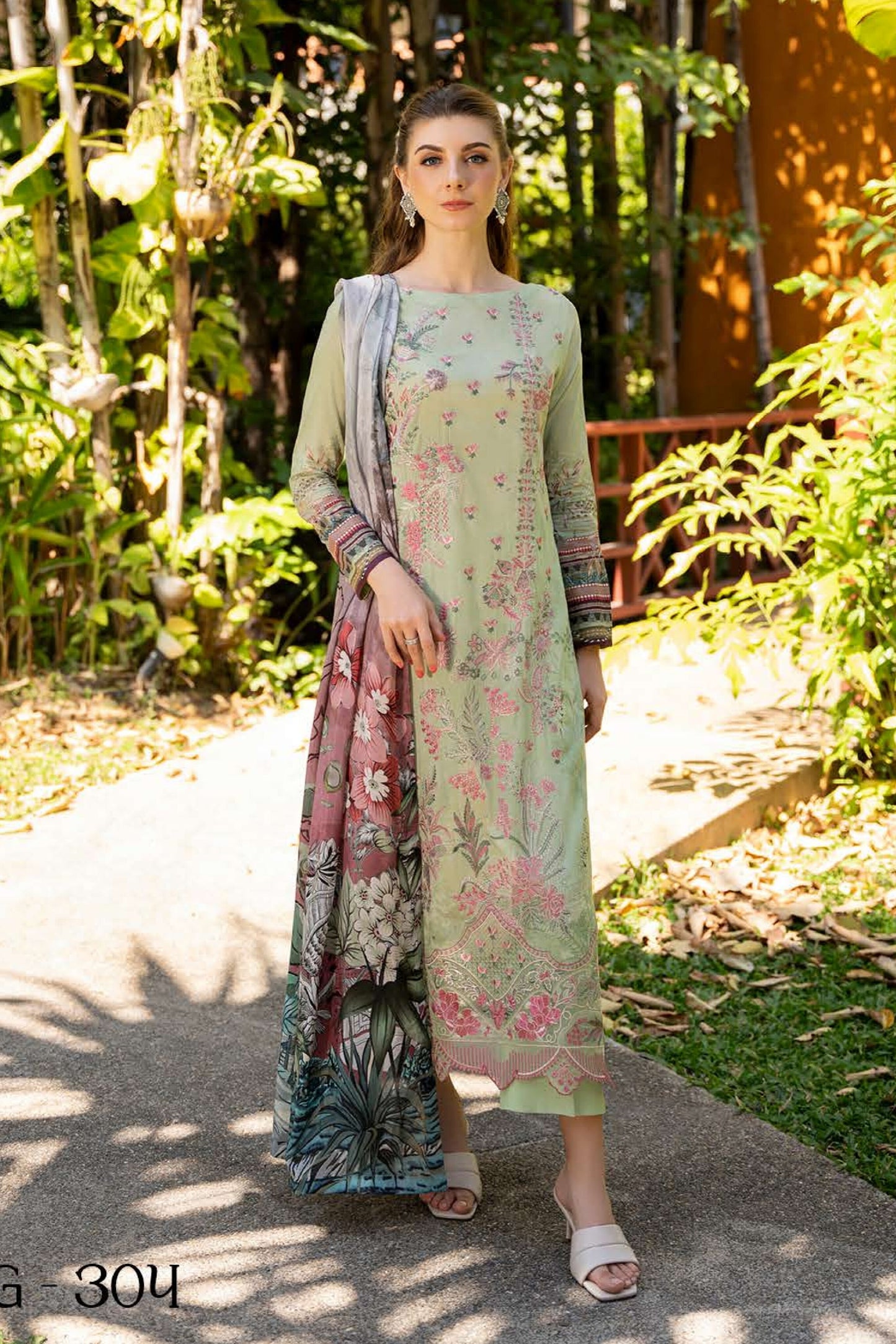 RAMSHA GHAZAL LUXURY LAWN VOL 3 2025