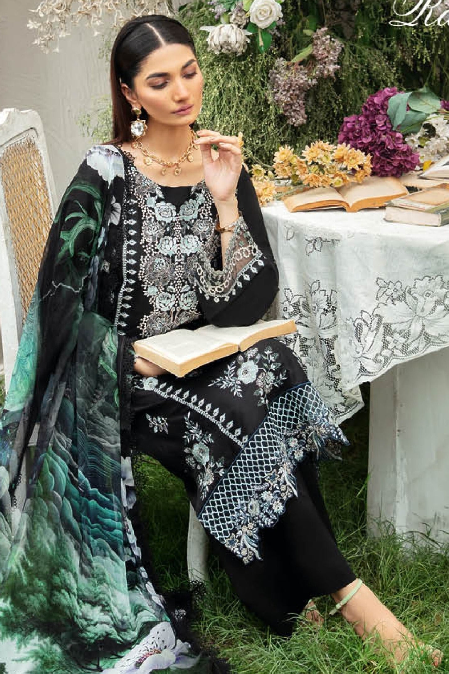 RAMSHA RIWAYAT LUXURY LAWN VOL 10 2025