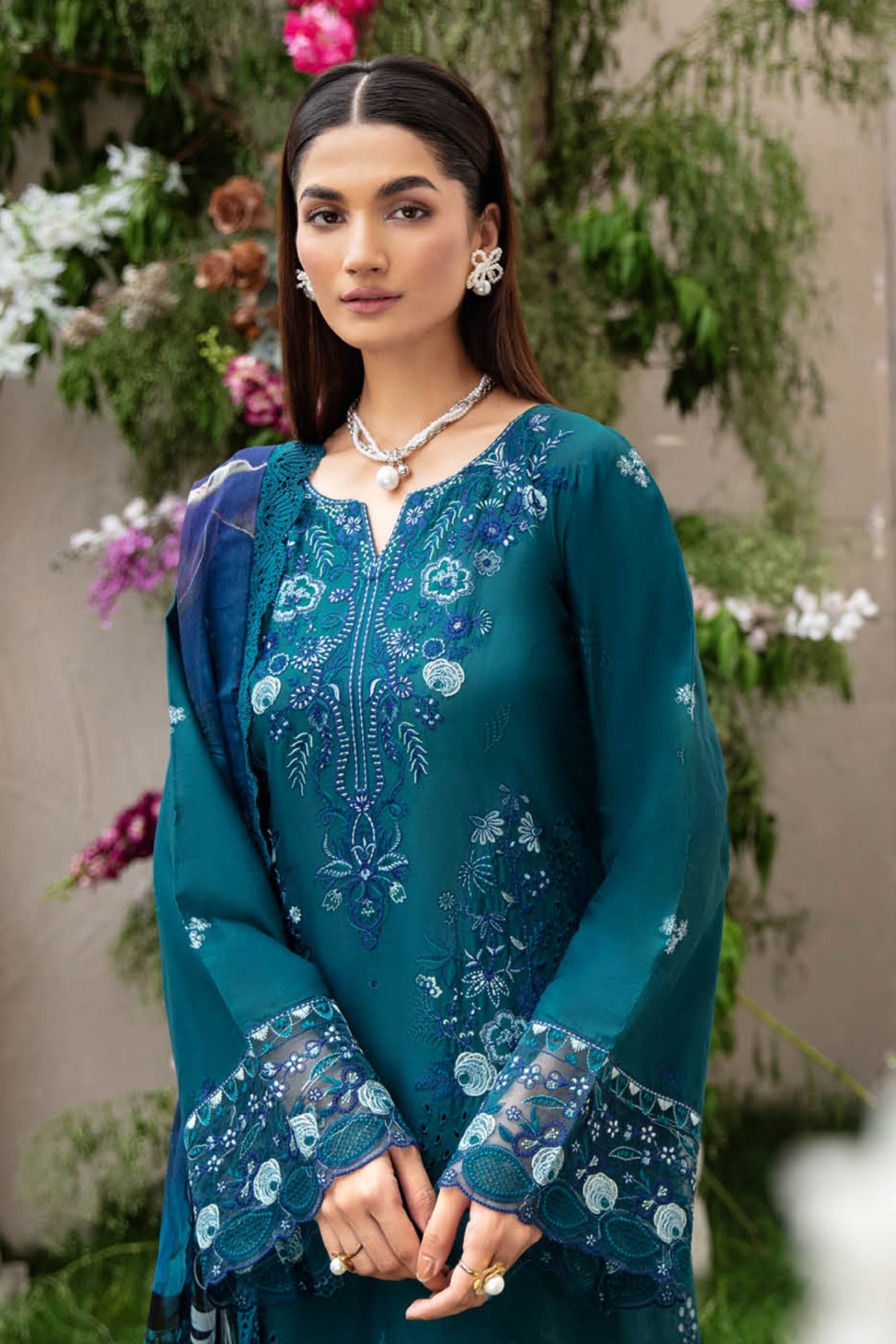 RAMSHA RIWAYAT LUXURY LAWN VOL 10 2025