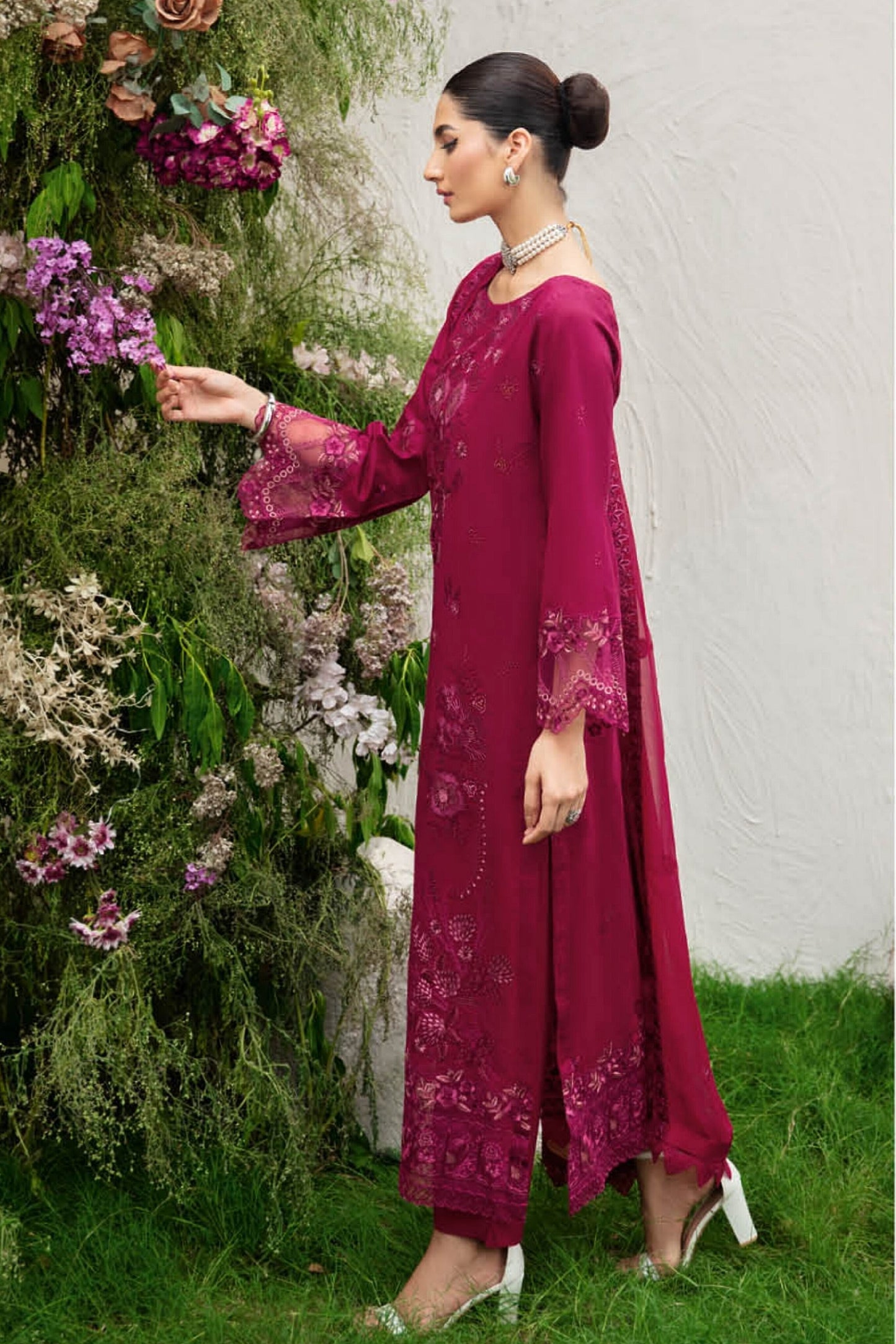 RAMSHA RIWAYAT LUXURY LAWN VOL 10 2025