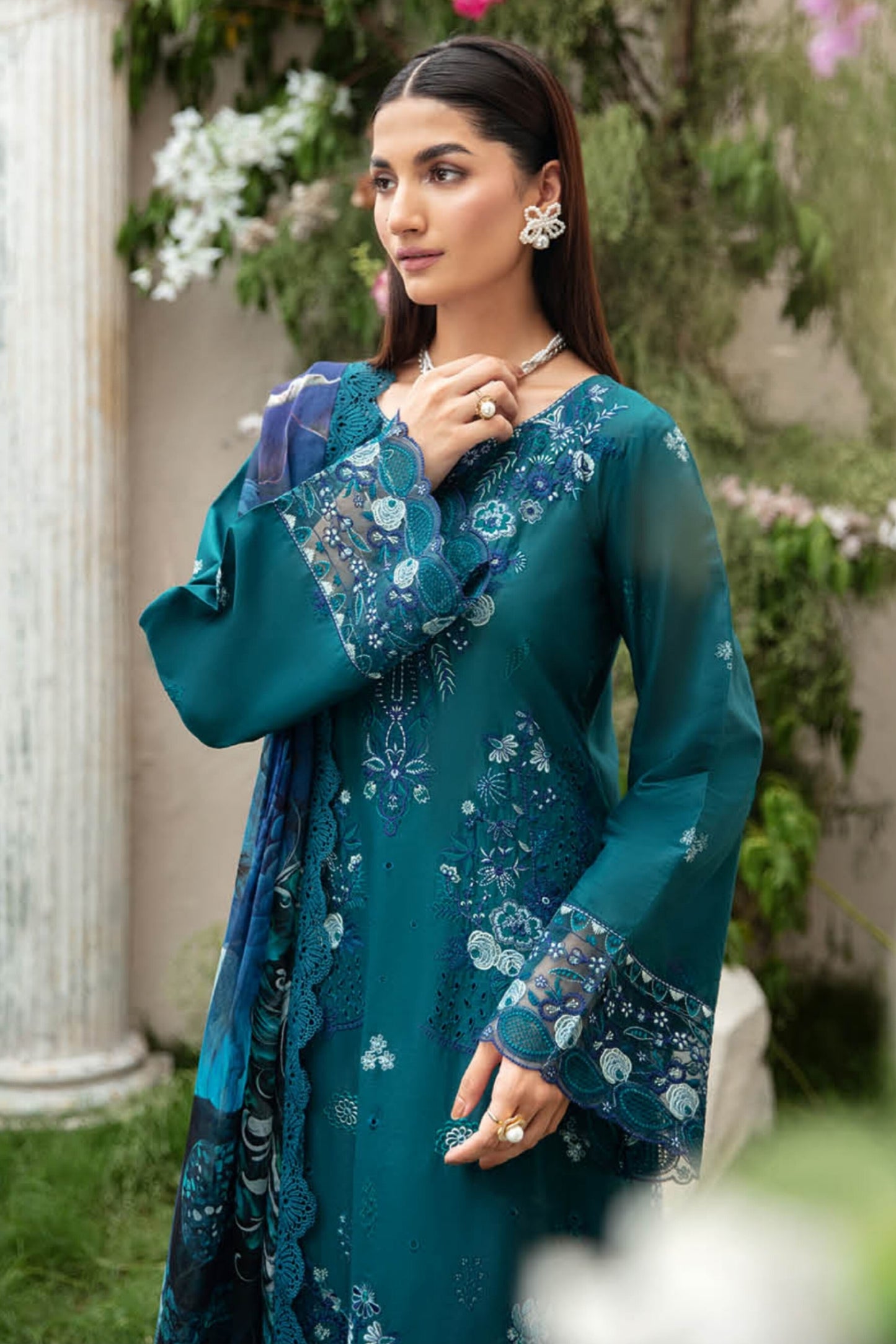 RAMSHA RIWAYAT LUXURY LAWN VOL 10 2025