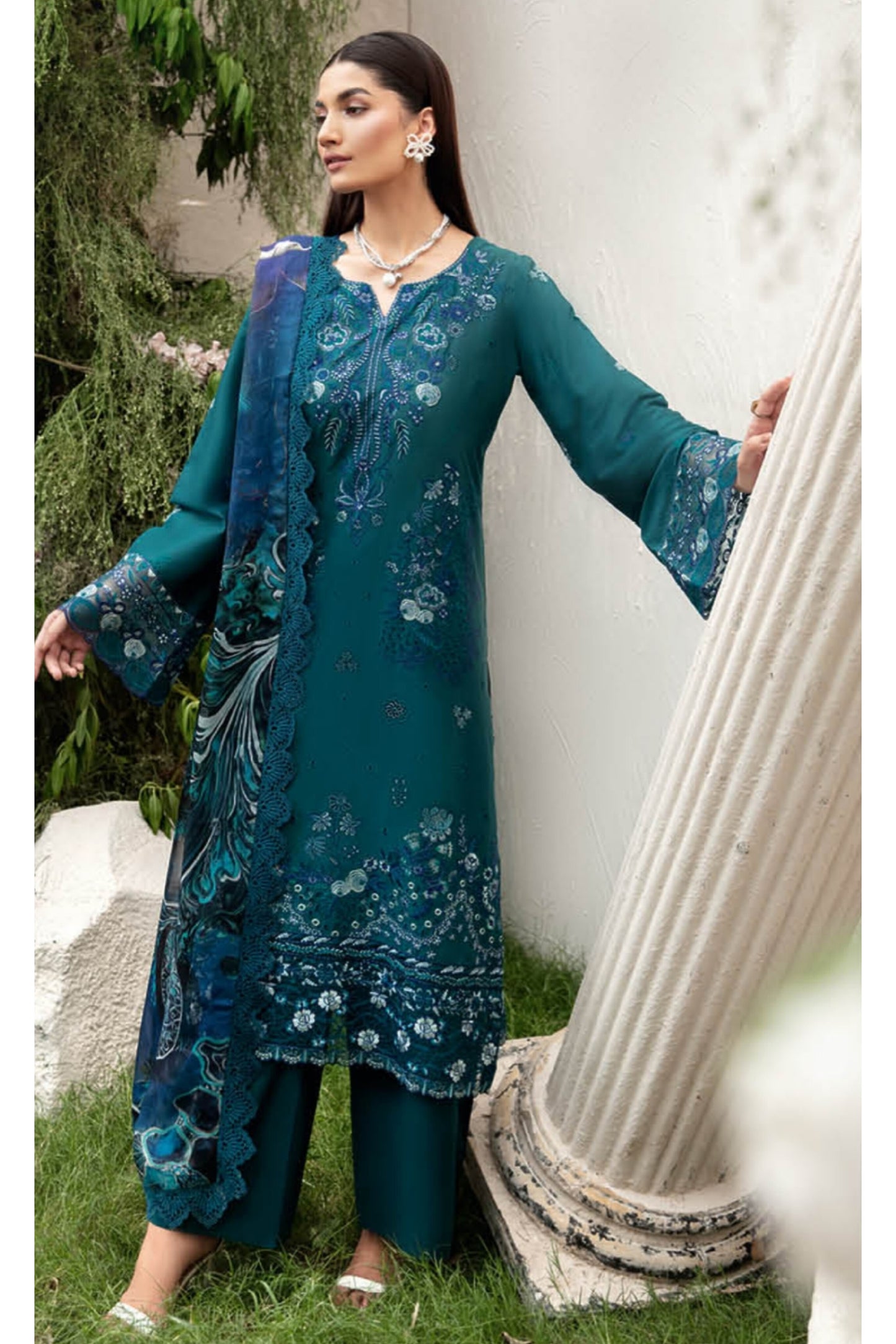 RAMSHA RIWAYAT LUXURY LAWN VOL 10 2025