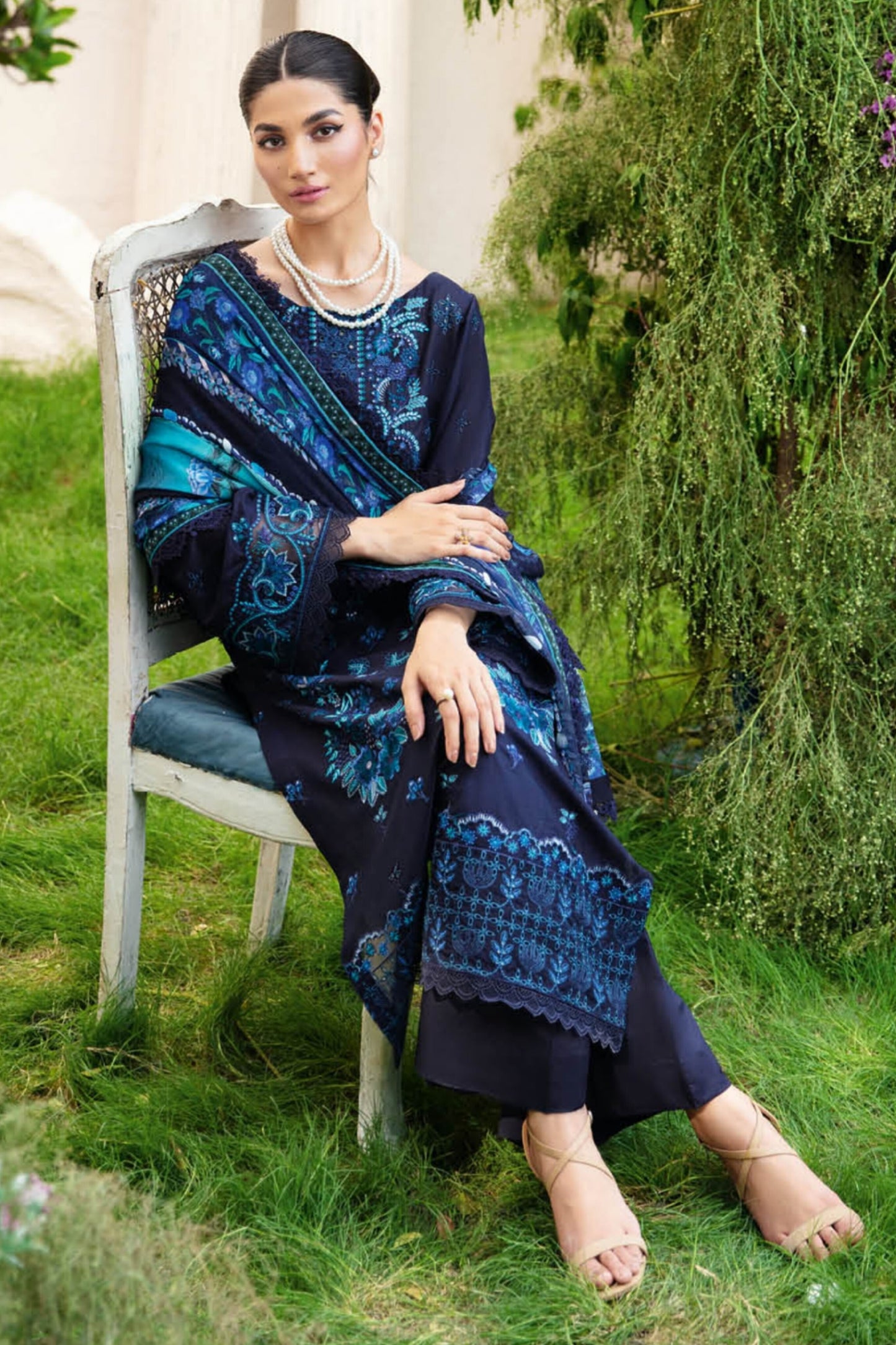 RAMSHA RIWAYAT LUXURY LAWN VOL 10 2025