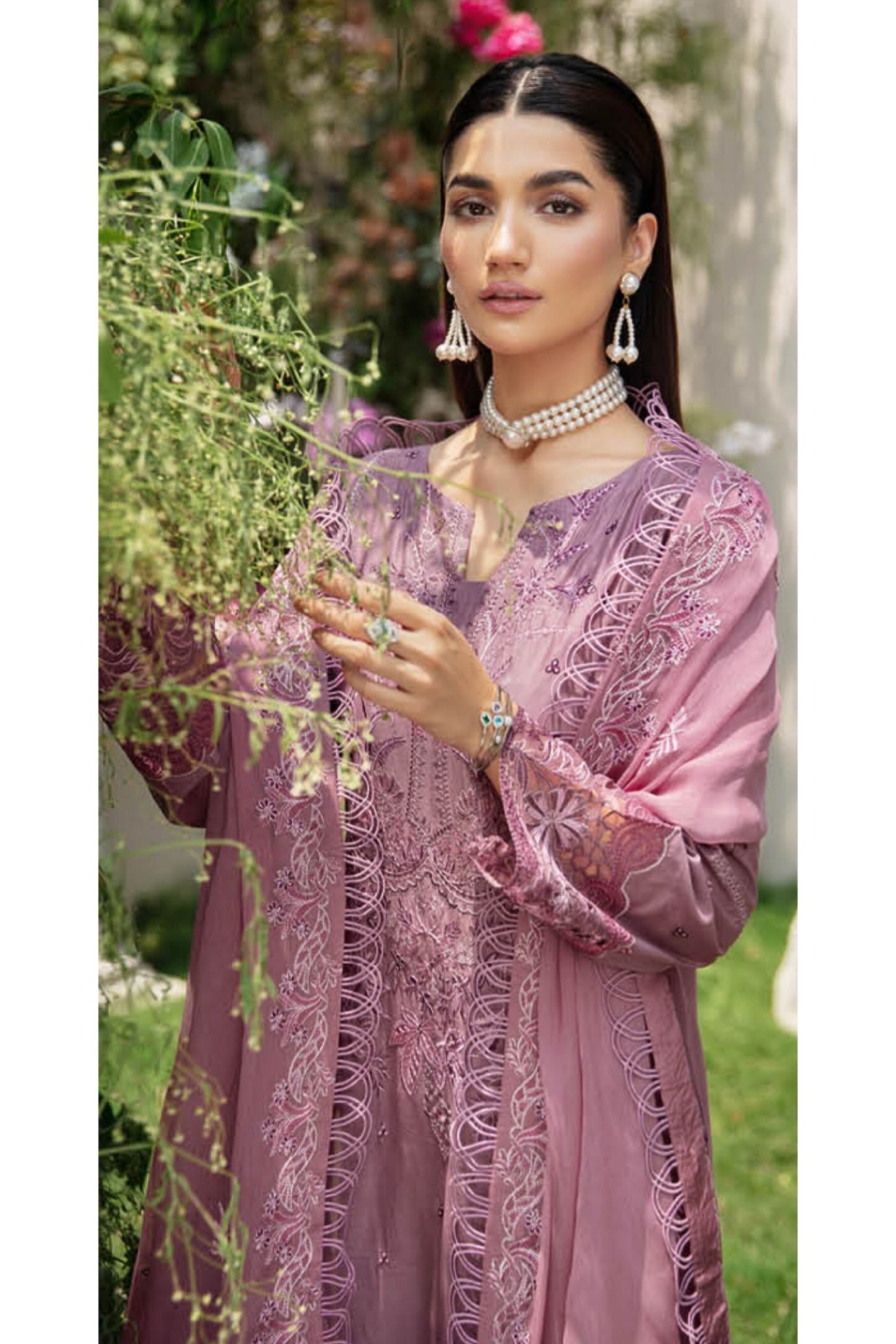 RAMSHA RIWAYAT LUXURY LAWN VOL 10 2025