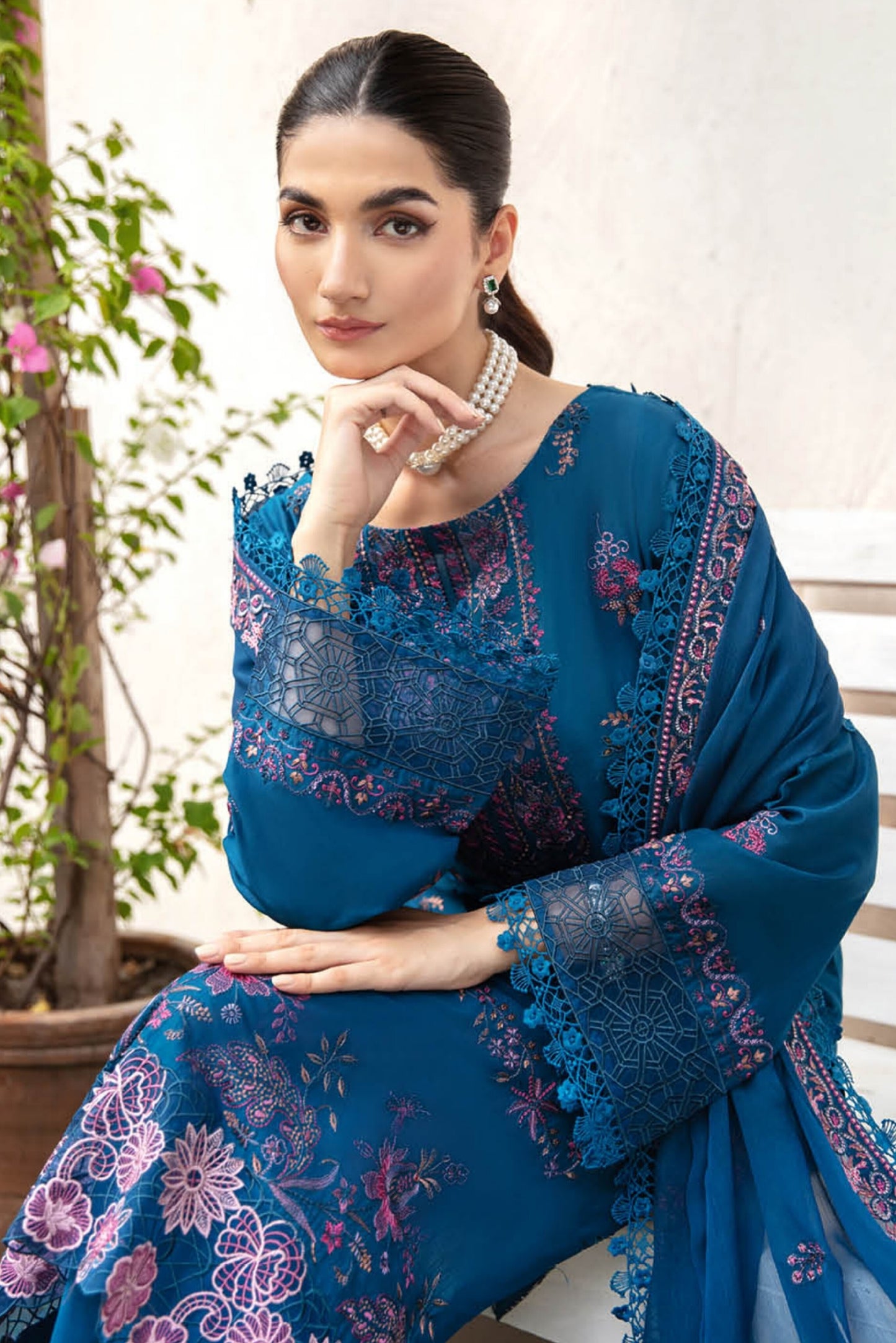 RAMSHA RIWAYAT LUXURY LAWN VOL 10 2025