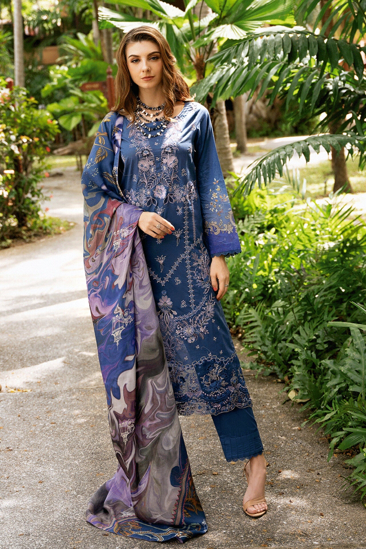 RAMSHA RIWAYAT LUXURY LAWN VOL 11 2025