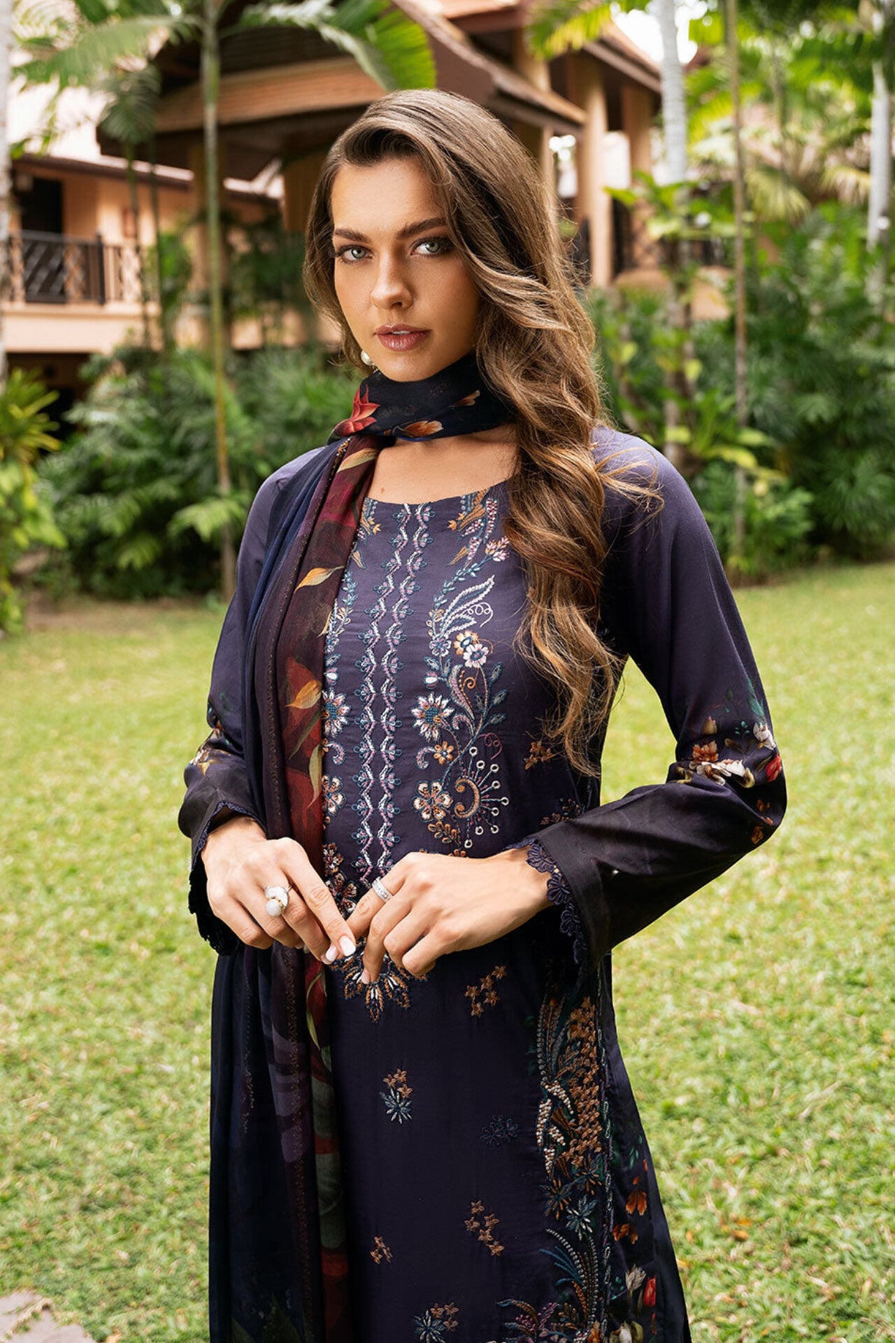 RAMSHA RIWAYAT LUXURY LAWN VOL 11 2025