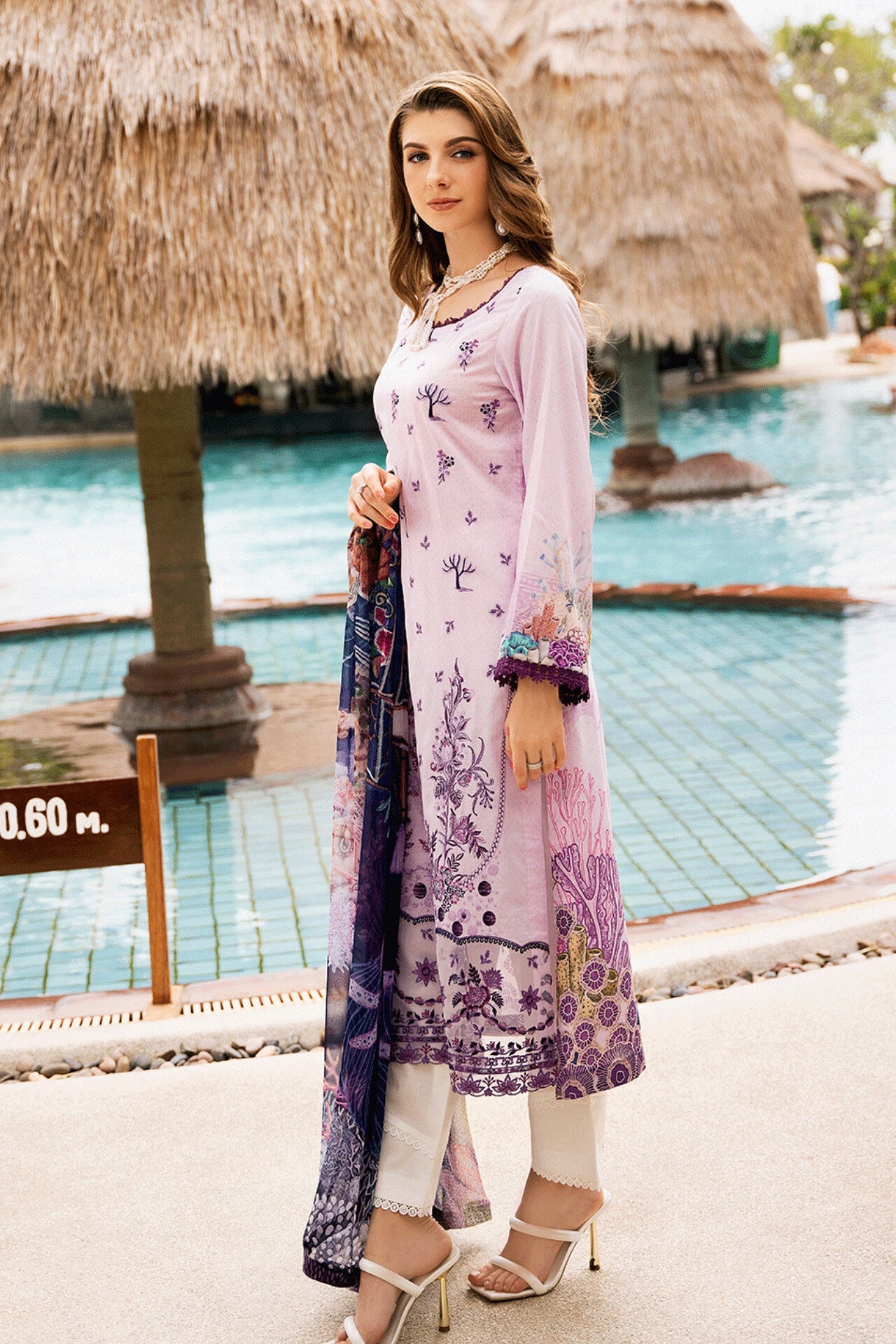 RAMSHA RIWAYAT LUXURY LAWN VOL 11 2025