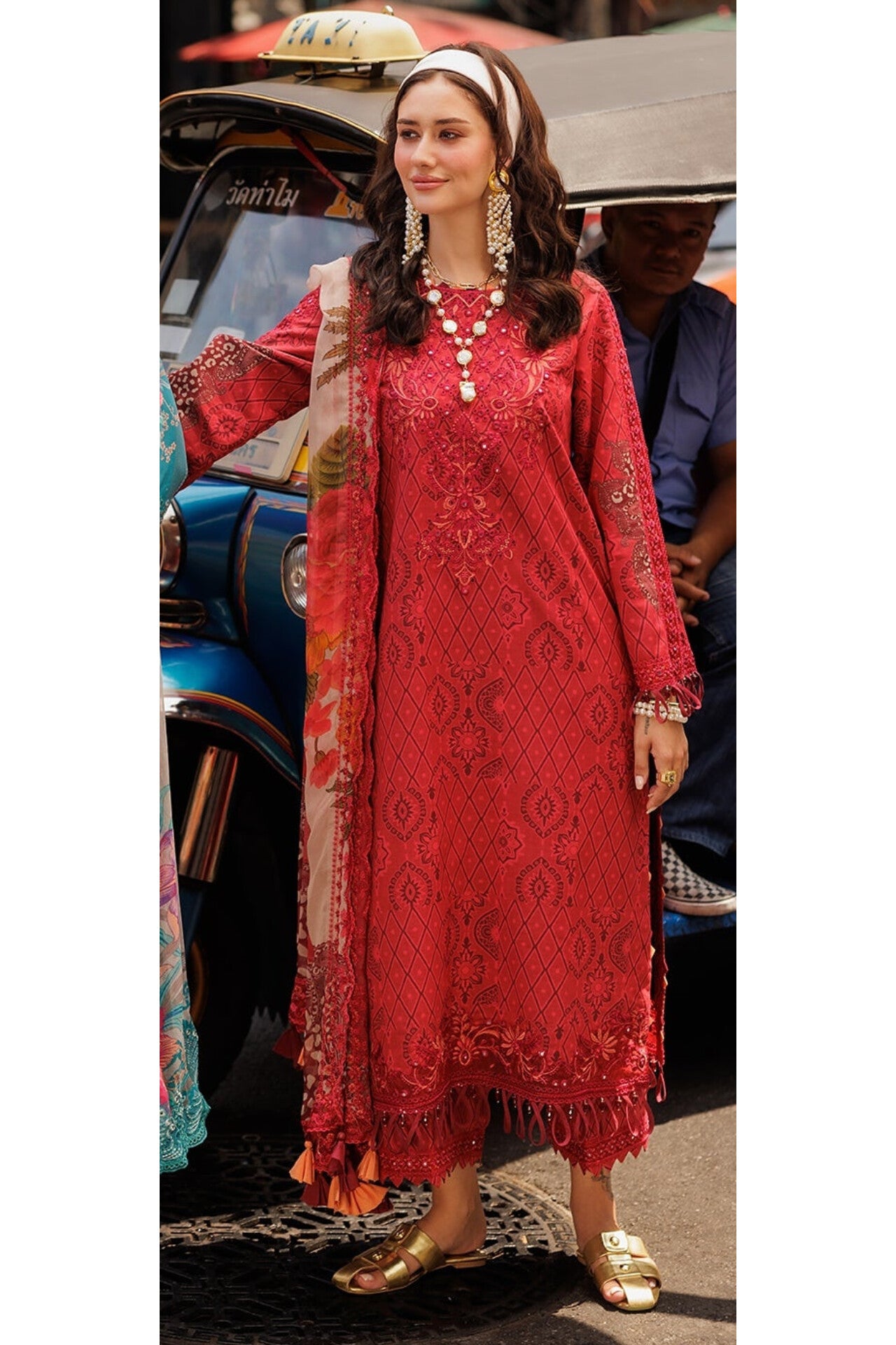 CHARIZMA RANG E BAHAR LAWN VOL 2 2025