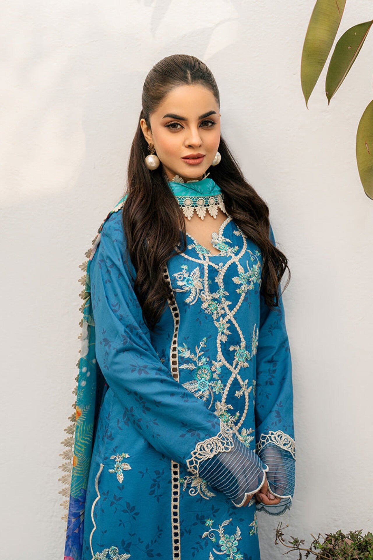 ROHEENAZ AASHIYANA LUXURY LAWN 25