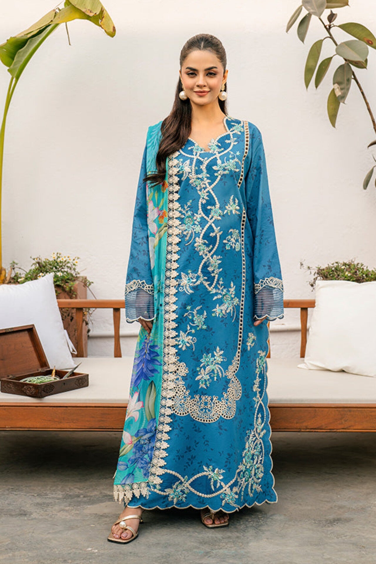 ROHEENAZ AASHIYANA LUXURY LAWN 25