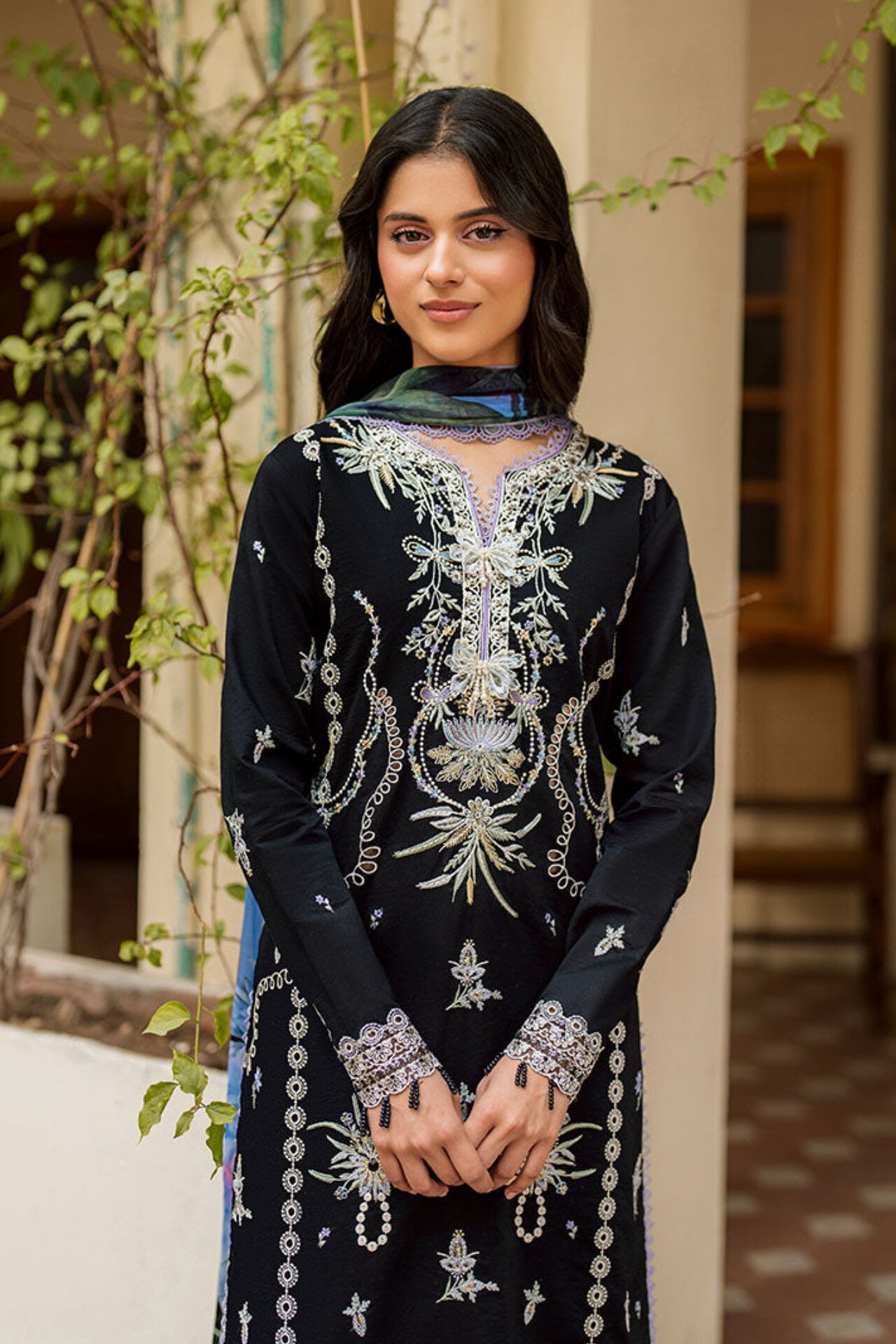 ROHEENAZ AASHIYANA LUXURY LAWN 25