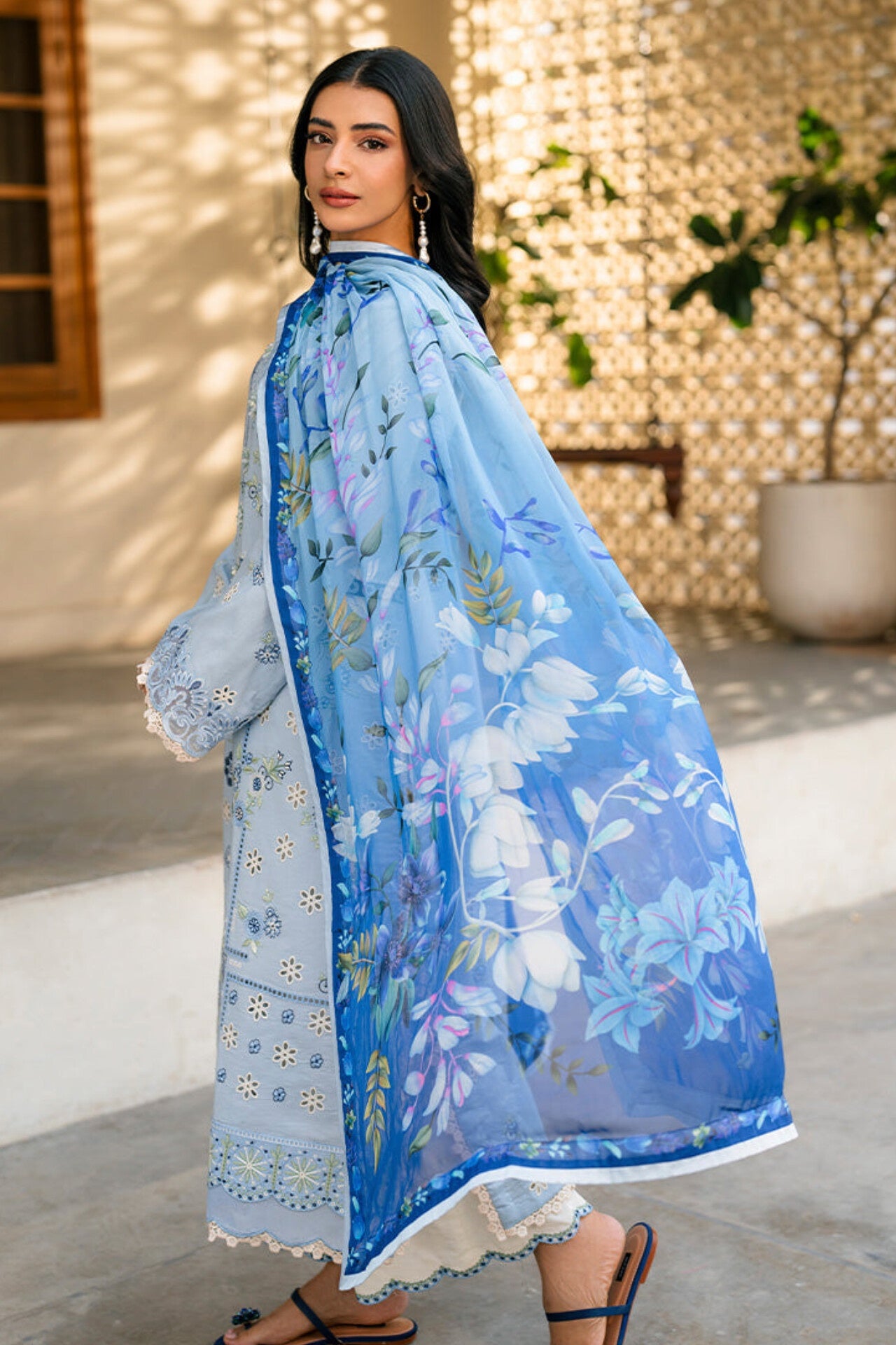 ROHEENAZ AASHIYANA LUXURY LAWN 25