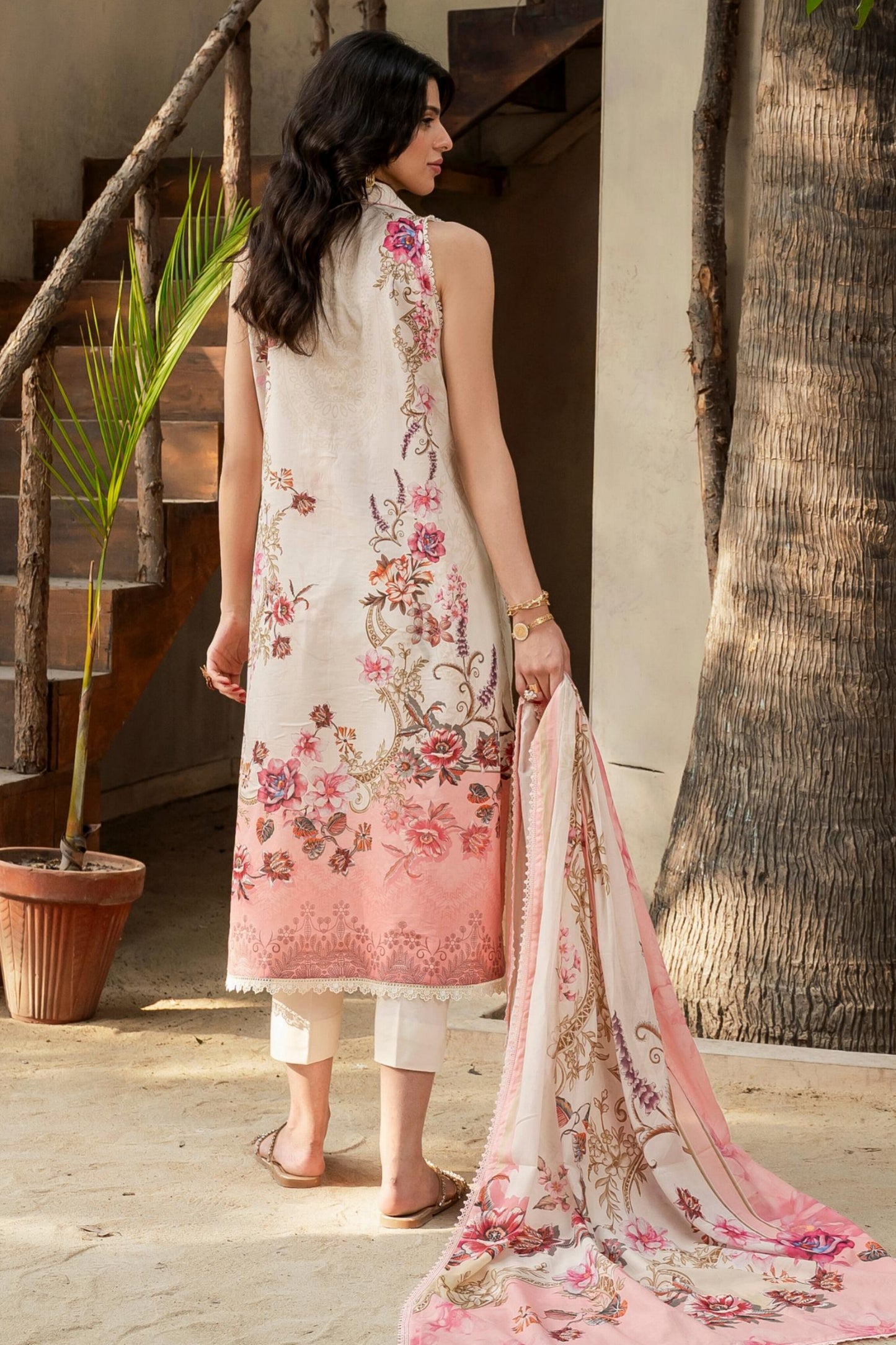 FIRDOUS SUNSPELL LAWN COLLECTION SUMMER 2025