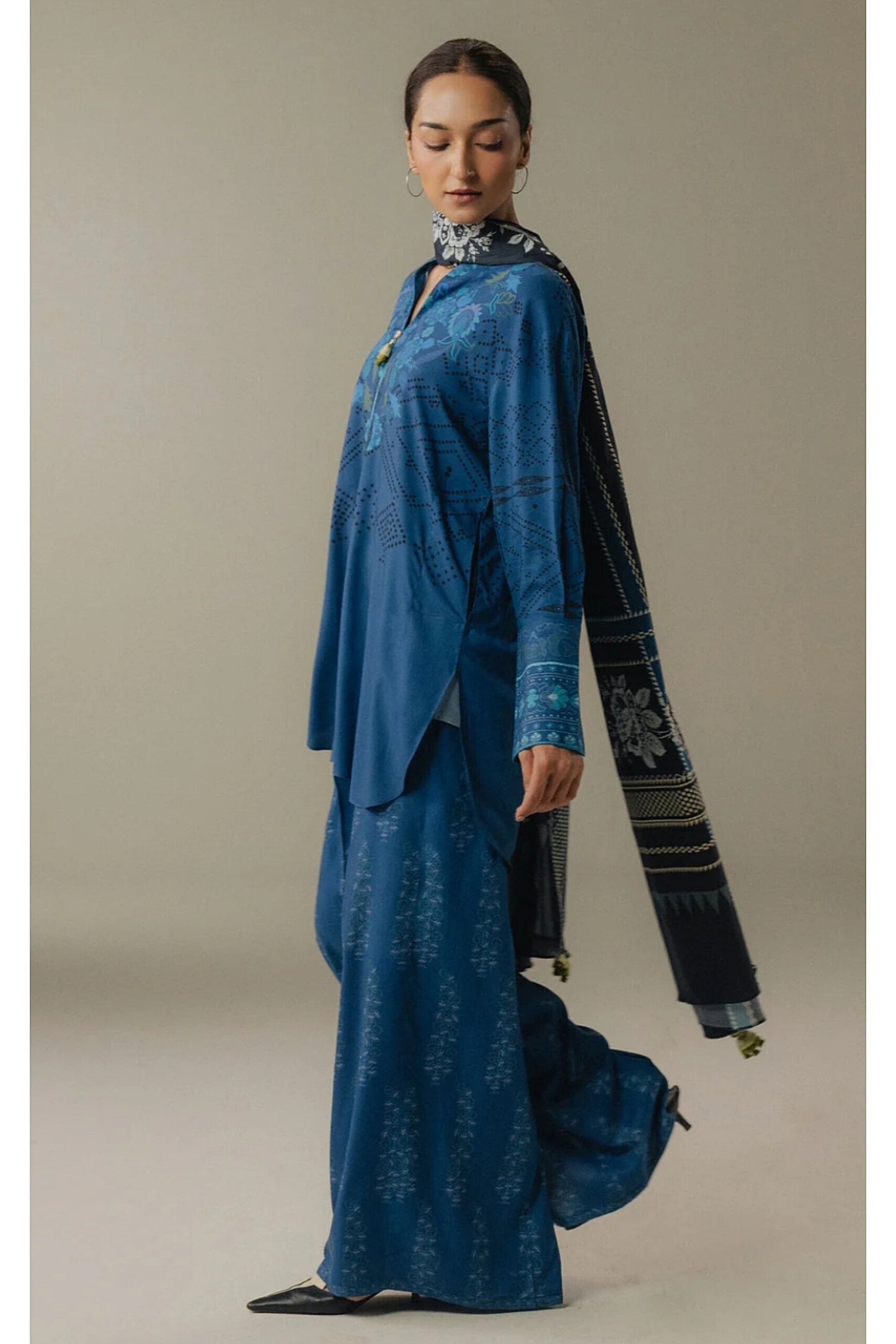 COCO PRINTS EDIT VOL 5 BY ZARA SHAHJAHAN WINTER COLLECTION 2025