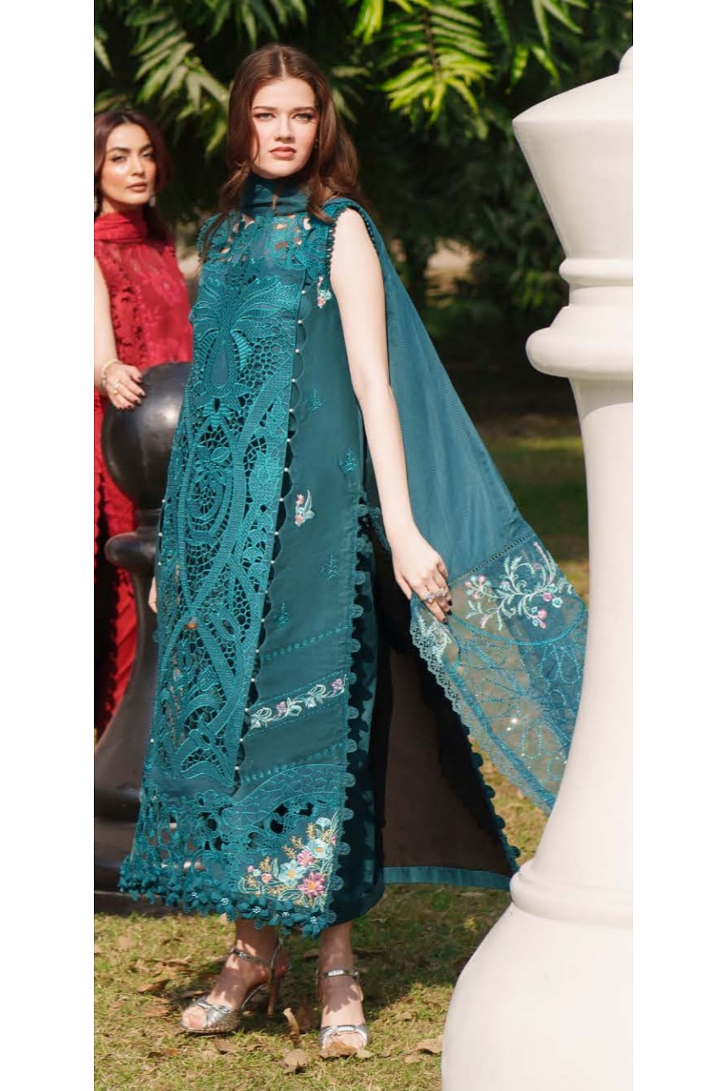 PARISHAY QUEEN LAWN EMBROIDERED SUITS COLLECTION 2026 G [ 𝘽𝙀𝙎𝙏 𝙋𝙍𝙄𝘾𝙀 ✅ ]