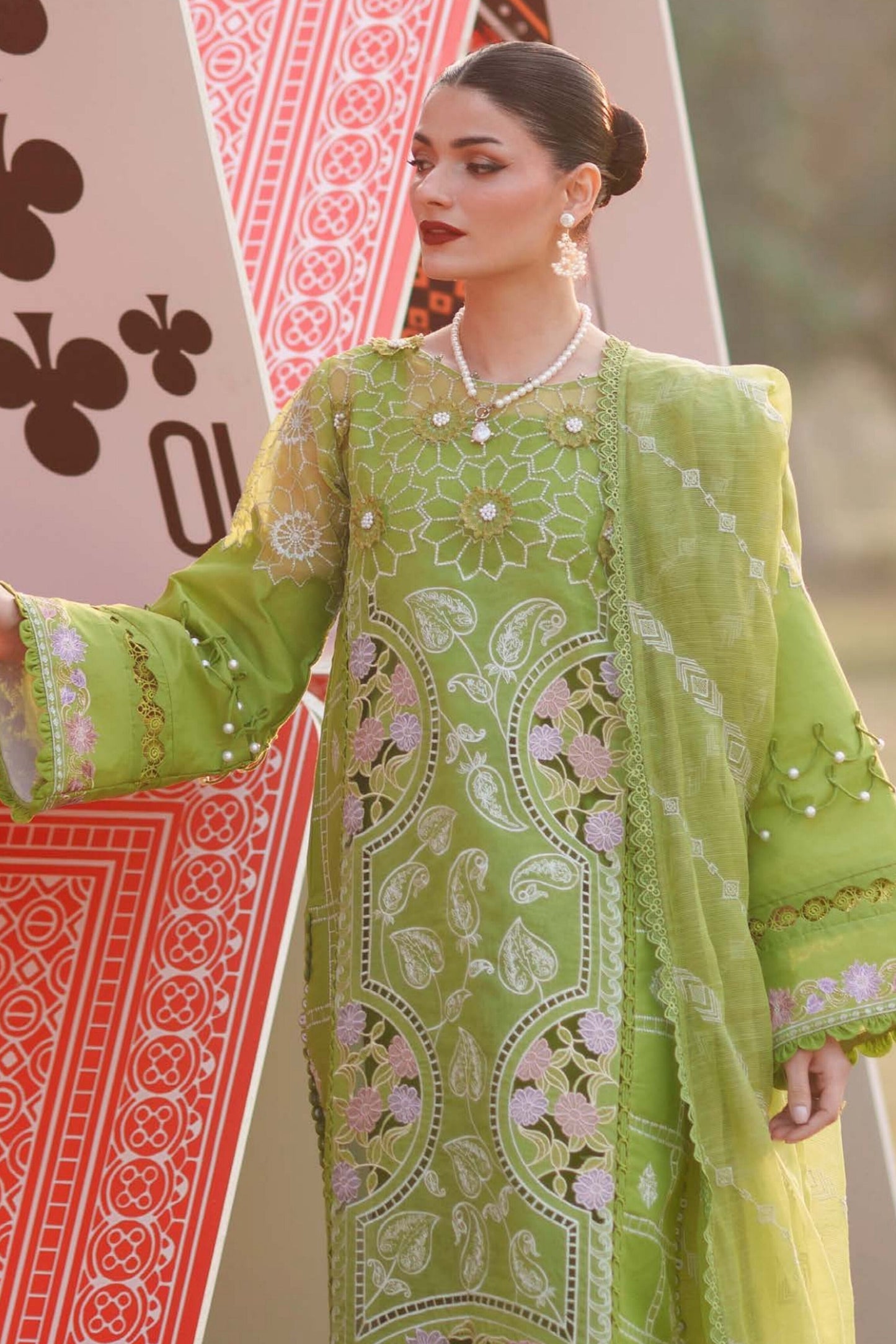 PARISHAY QUEEN LAWN EMBROIDERED SUITS COLLECTION 2026 D [ 𝘽𝙀𝙎𝙏 𝙋𝙍𝙄𝘾𝙀 ✅ ]
