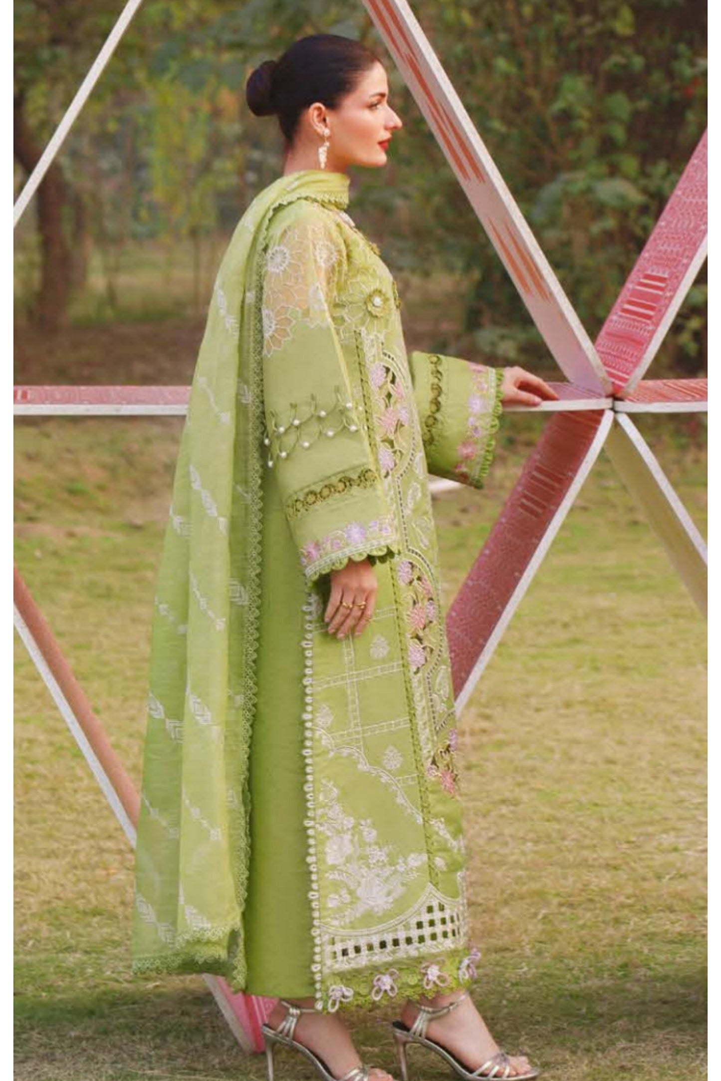 PARISHAY QUEEN LAWN EMBROIDERED SUITS COLLECTION 2026 D [ 𝘽𝙀𝙎𝙏 𝙋𝙍𝙄𝘾𝙀 ✅ ]