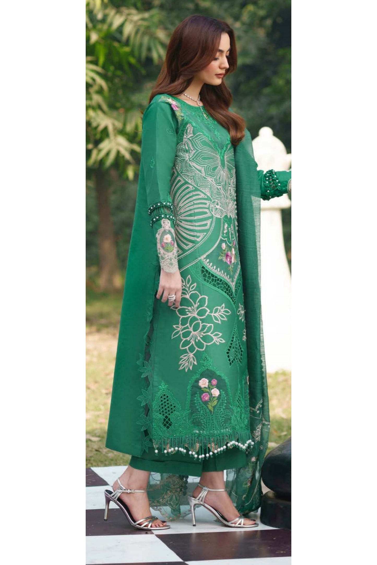 PARISHAY QUEEN LAWN EMBROIDERED SUITS COLLECTION 2026 L [ 𝘽𝙀𝙎𝙏 𝙋𝙍𝙄𝘾𝙀 ✅ ]