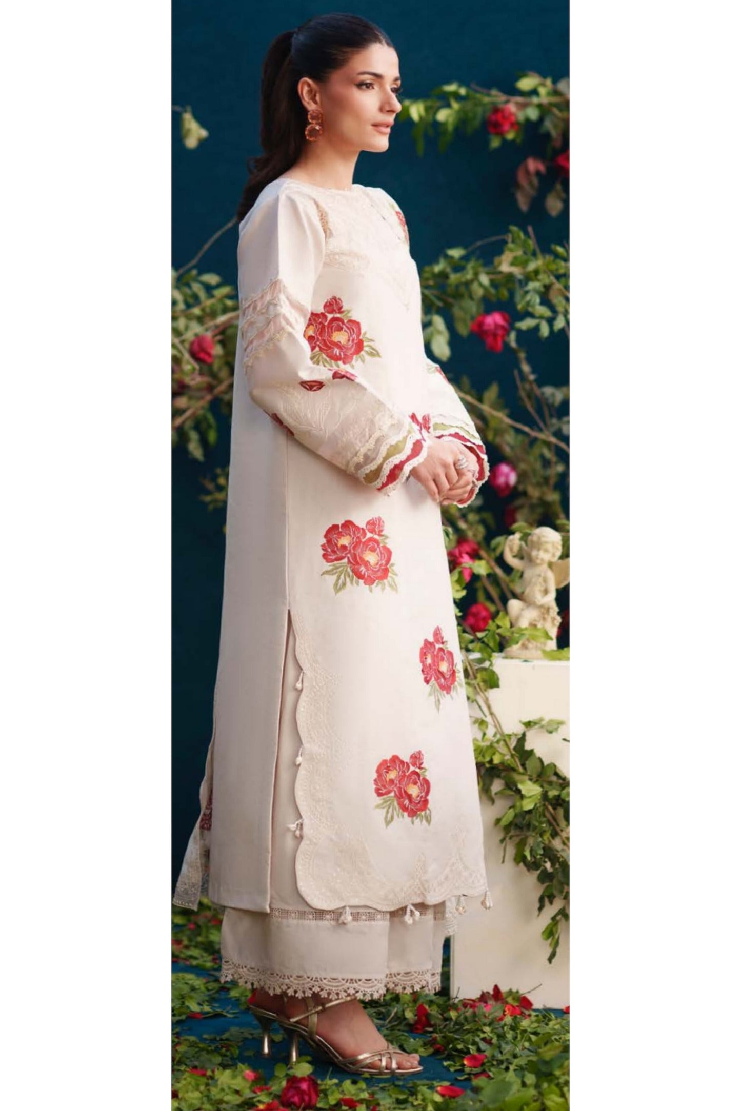PARISHAY QUEEN LAWN EMBROIDERED SUITS COLLECTION 2026 E [ 𝘽𝙀𝙎𝙏 𝙋𝙍𝙄𝘾𝙀 ✅ ]