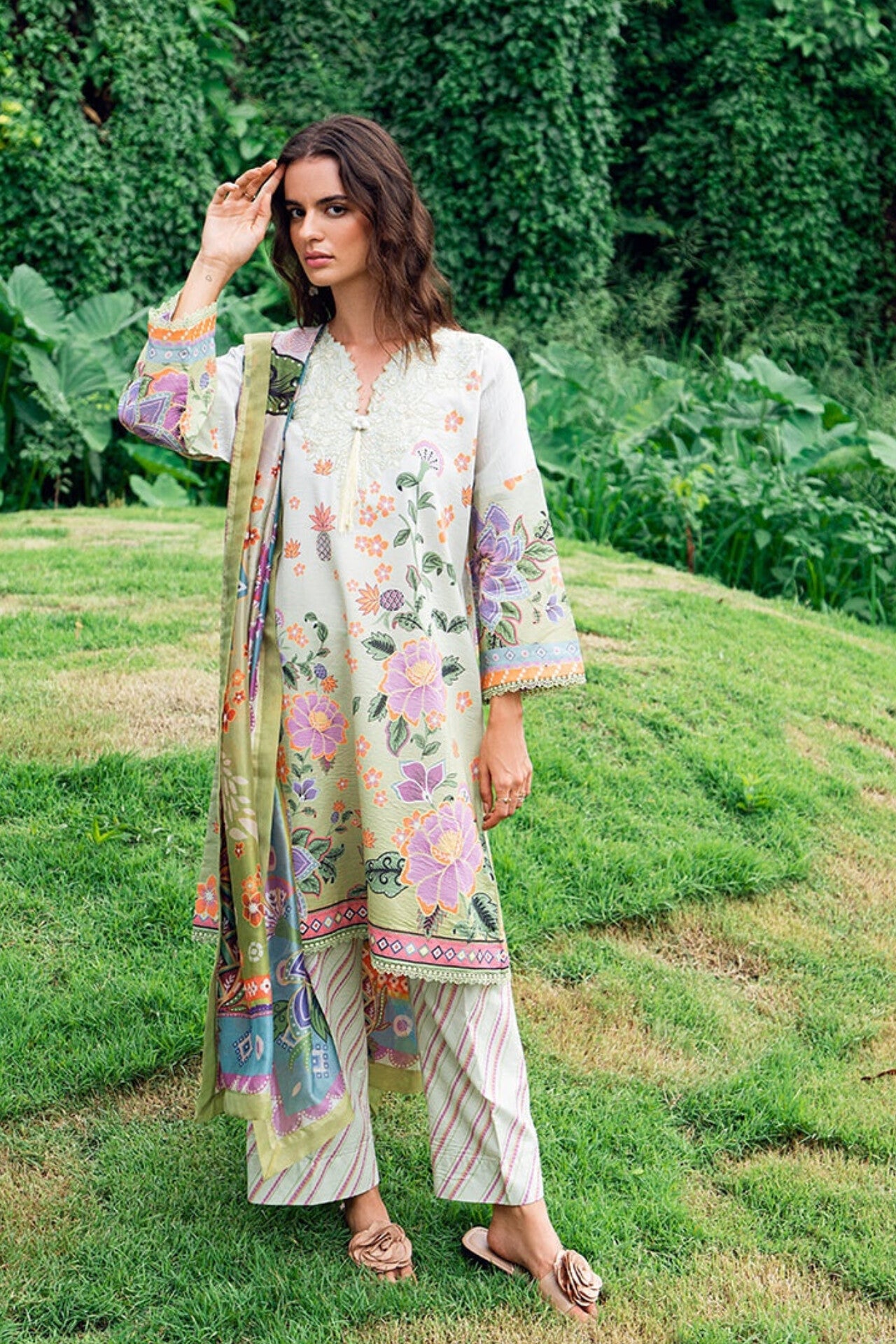 [ SUIT F ] - ROHEENAZ GARDEN VEIL EMBROIDERED LAWN PREMIUM COLLECTION