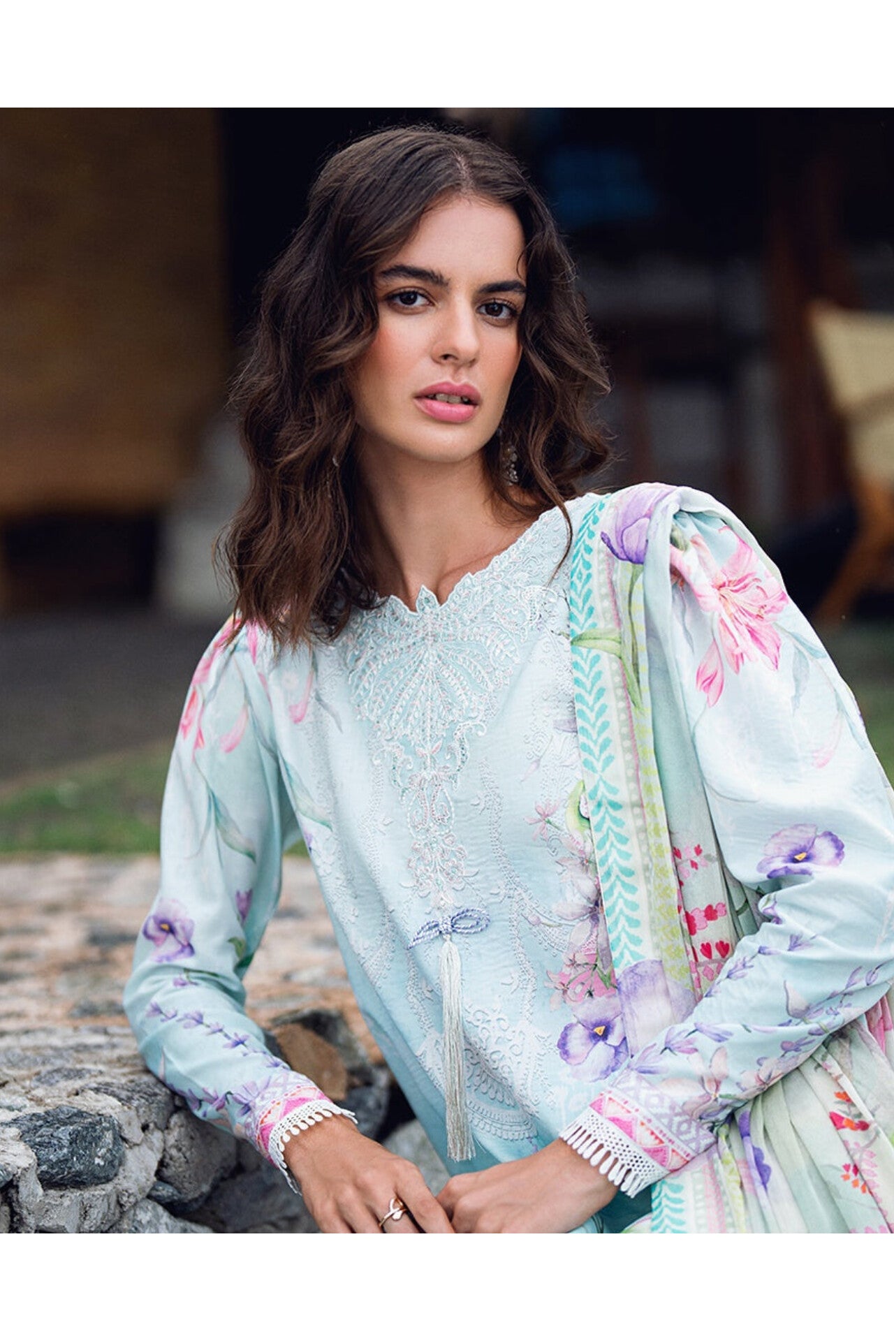[ SUIT Q ] - ROHEENAZ GARDEN VEIL EMBROIDERED LAWN PREMIUM COLLECTION